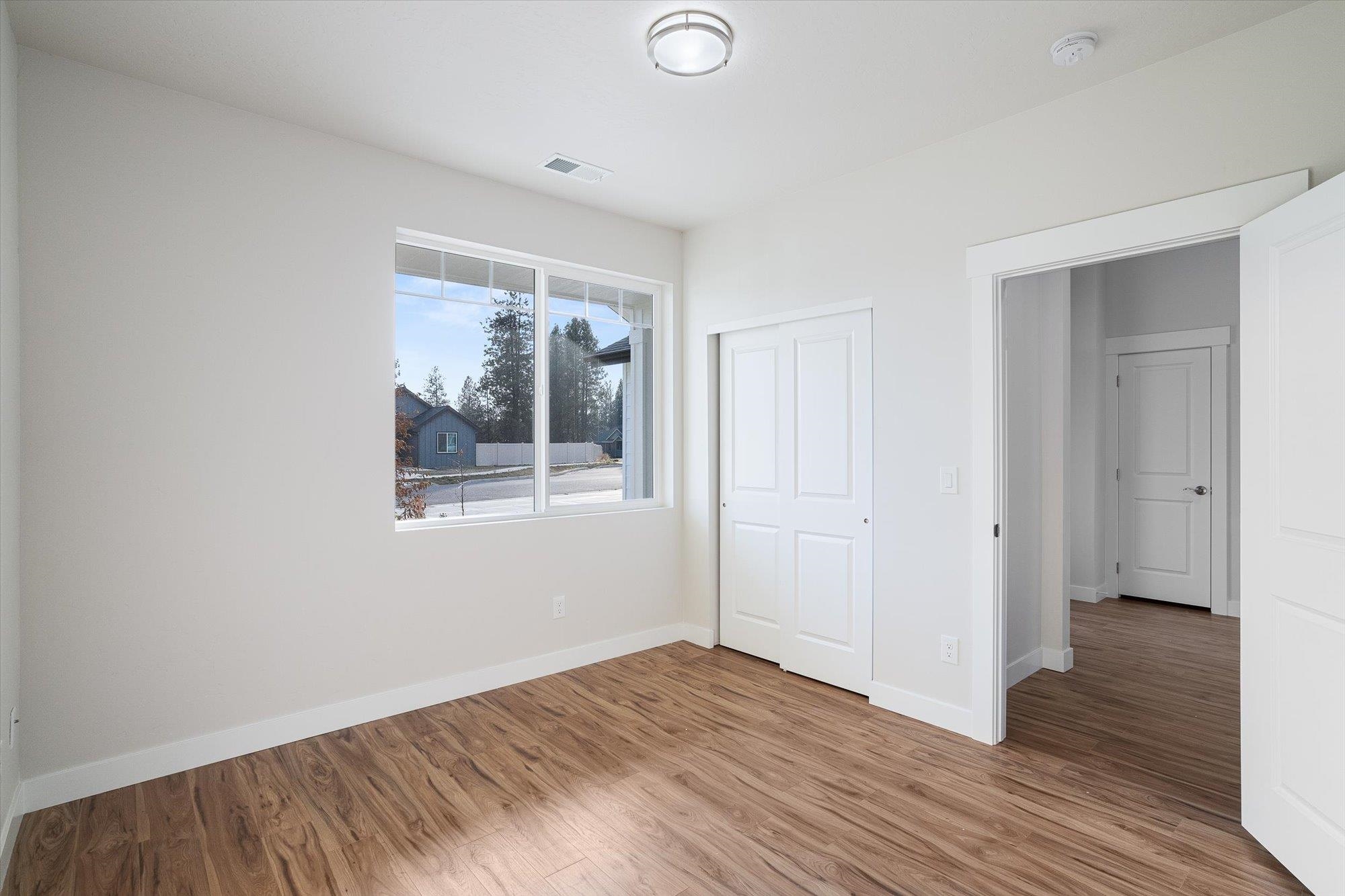 3405 E Yearling Rd - Photo 16