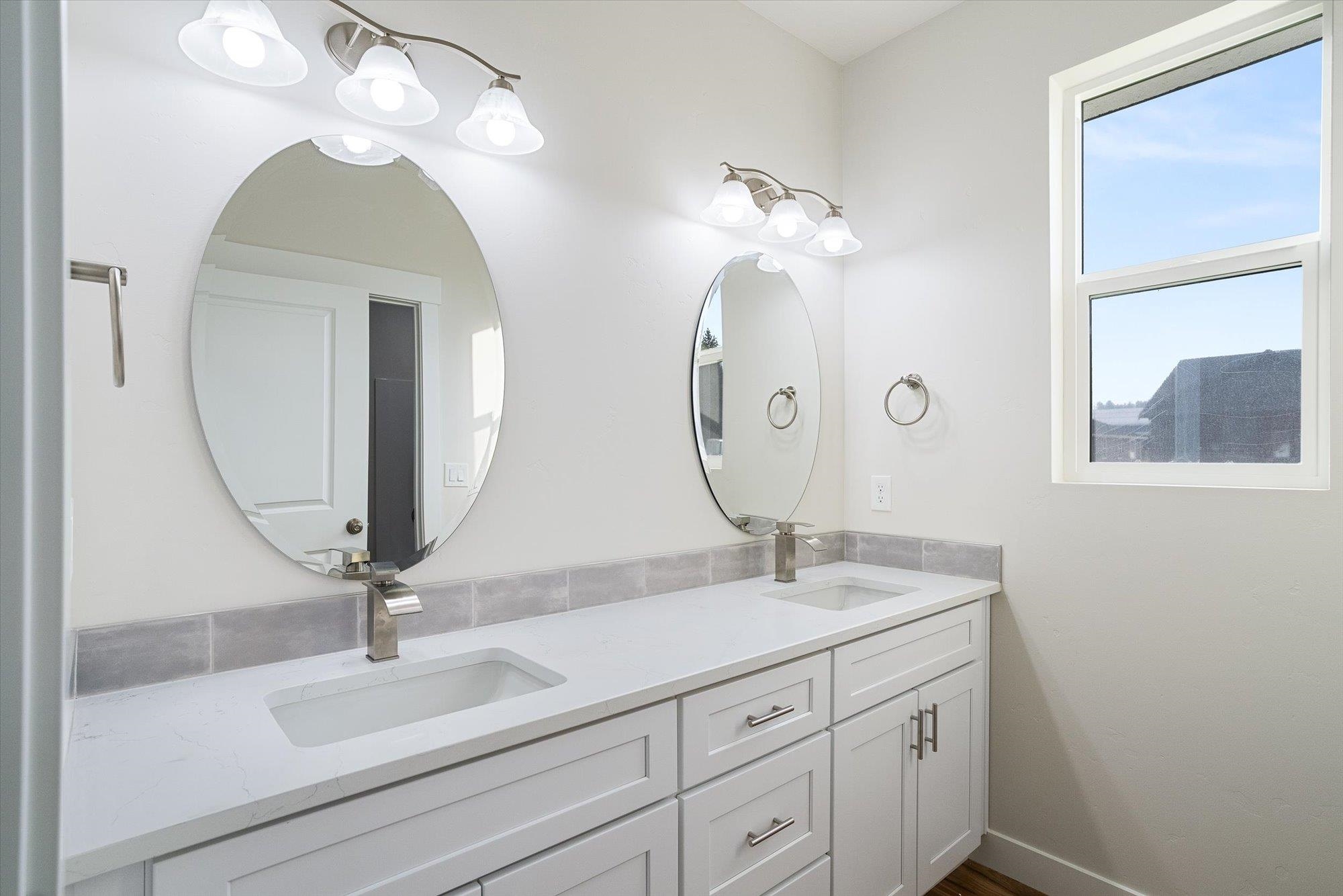 3405 E Yearling Rd - Photo 19