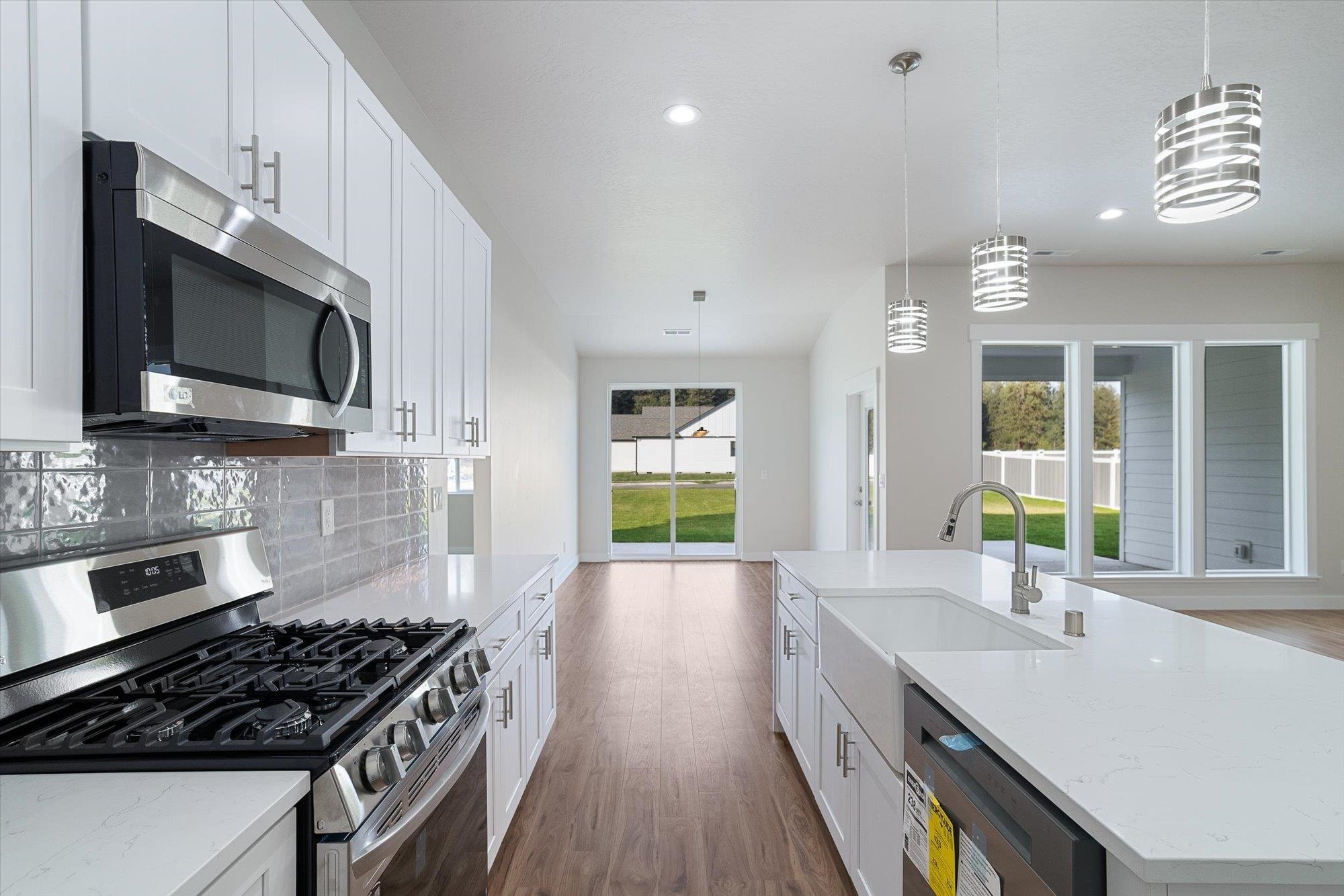 3405 E Yearling Rd - Photo 8