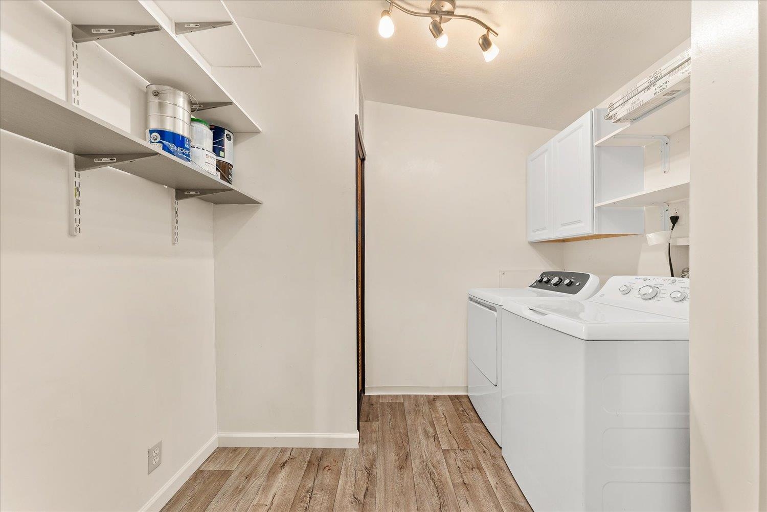 3925 E Farwell Rd - Photo 14
