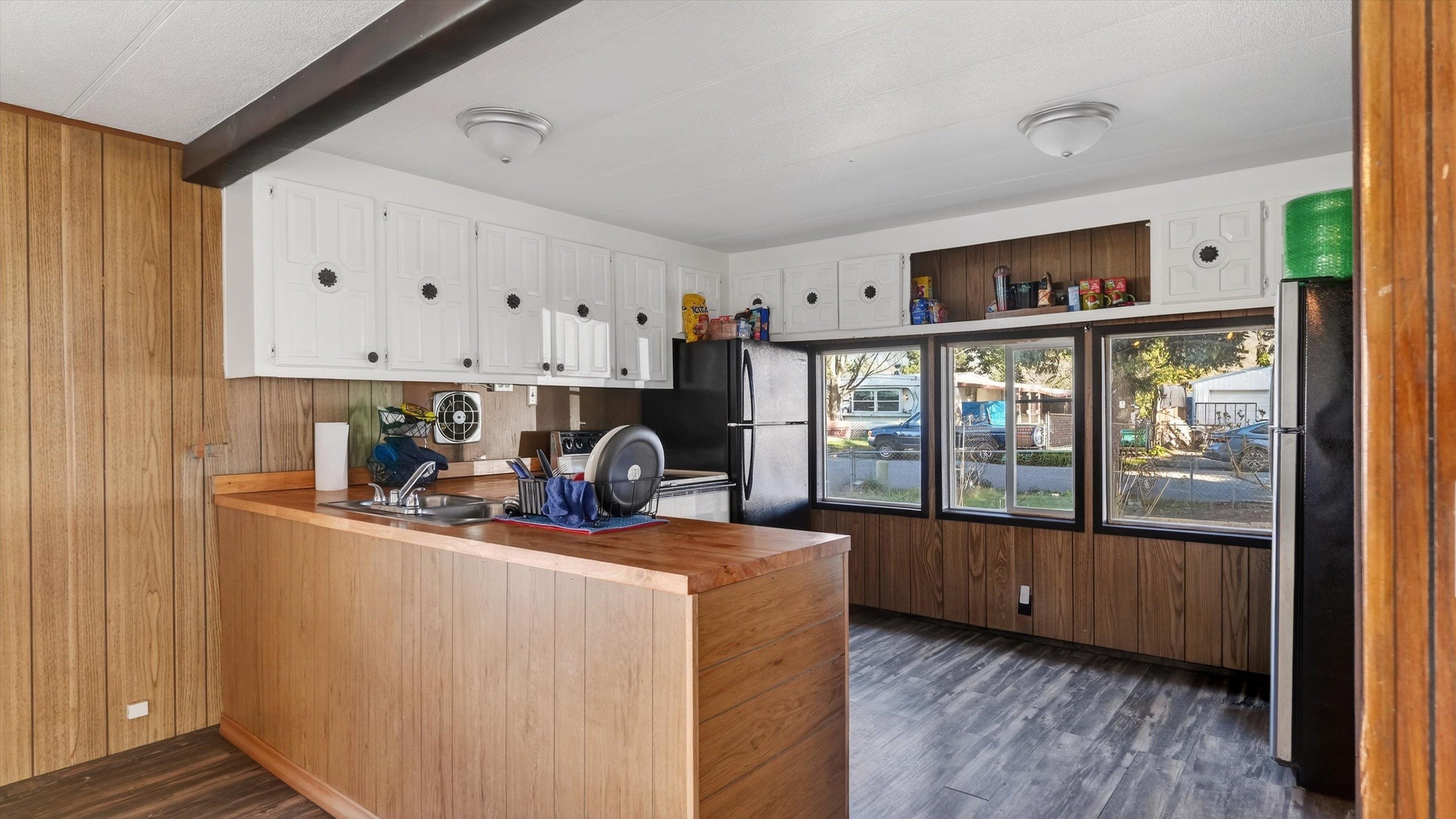 18508 E Liberty Ave - Photo 6