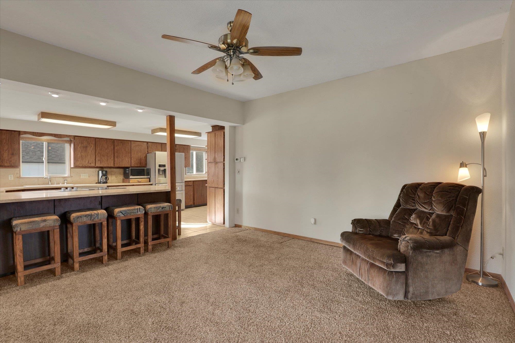 403 N JEFFERSON St - Photo 11