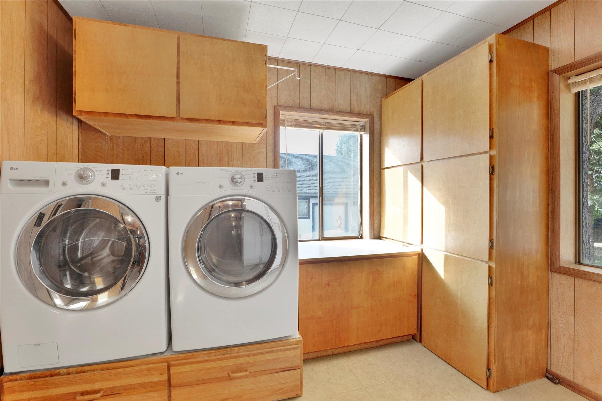 403 N JEFFERSON St - Photo 17