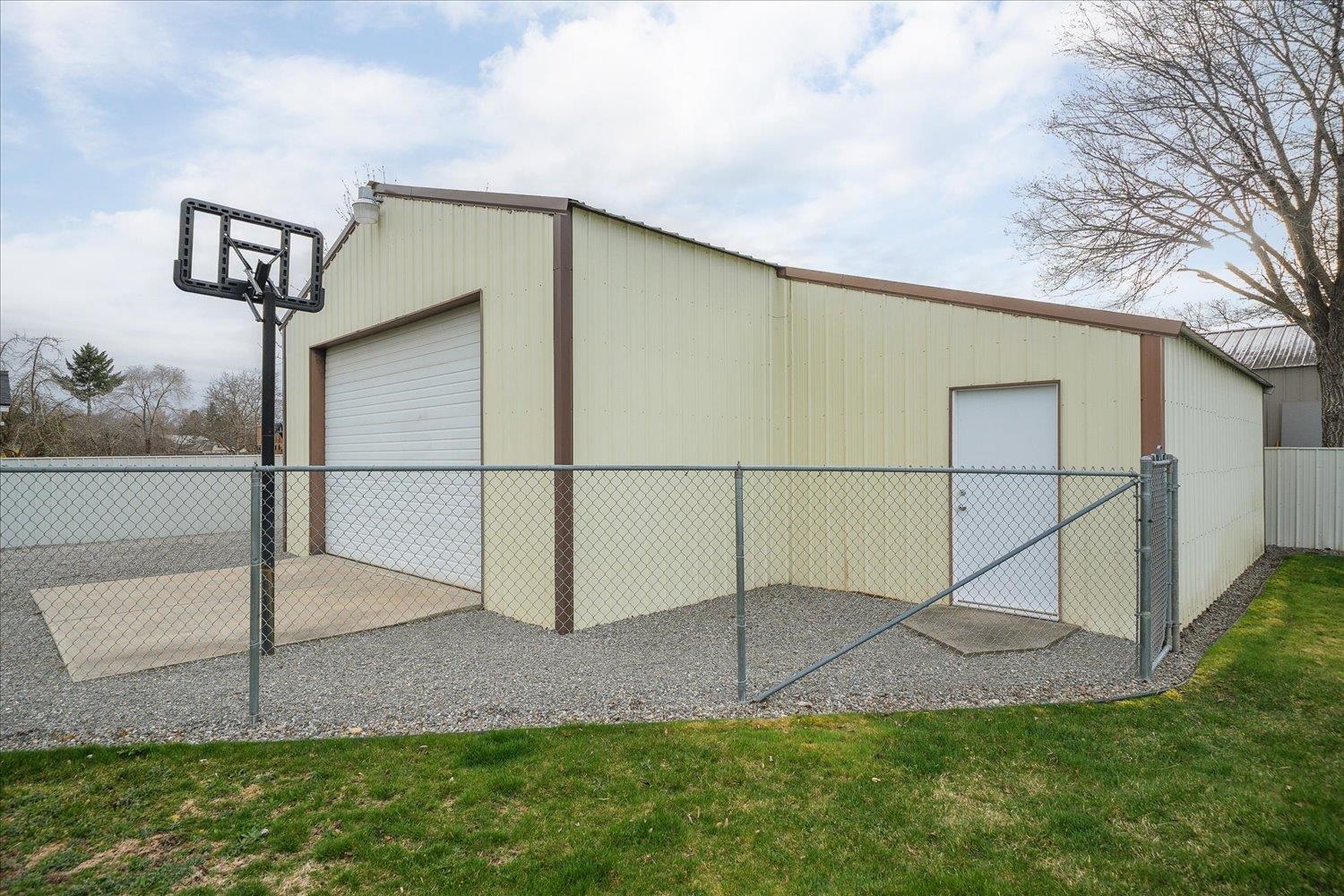 1214 S Progress Rd - Photo 40