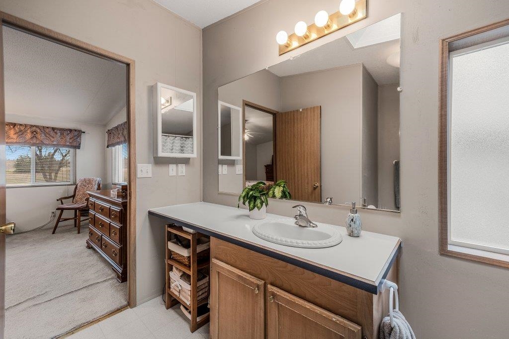 4705 S Abbott Rd - Photo 24