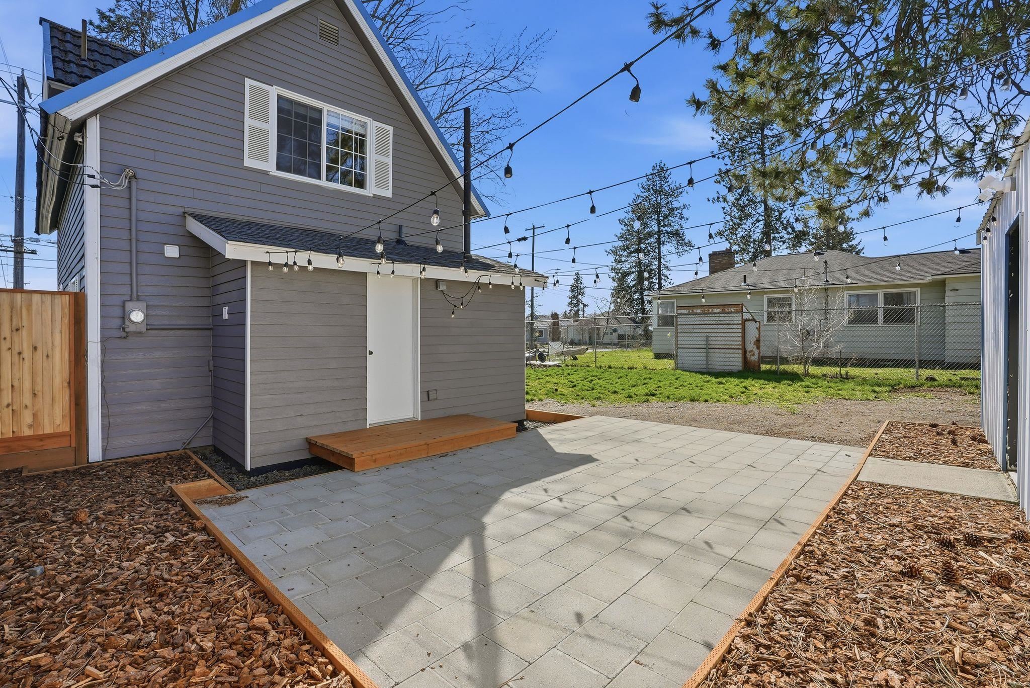 348 W Rockwell Ave - Photo 13