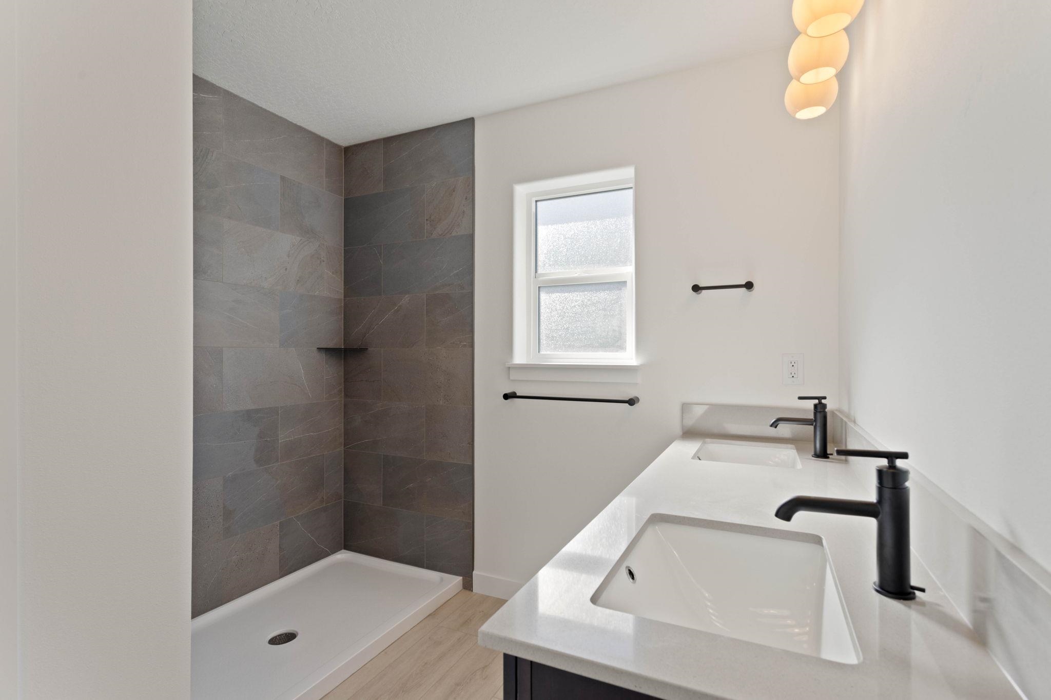 6213 E 13th Ln - Photo 16