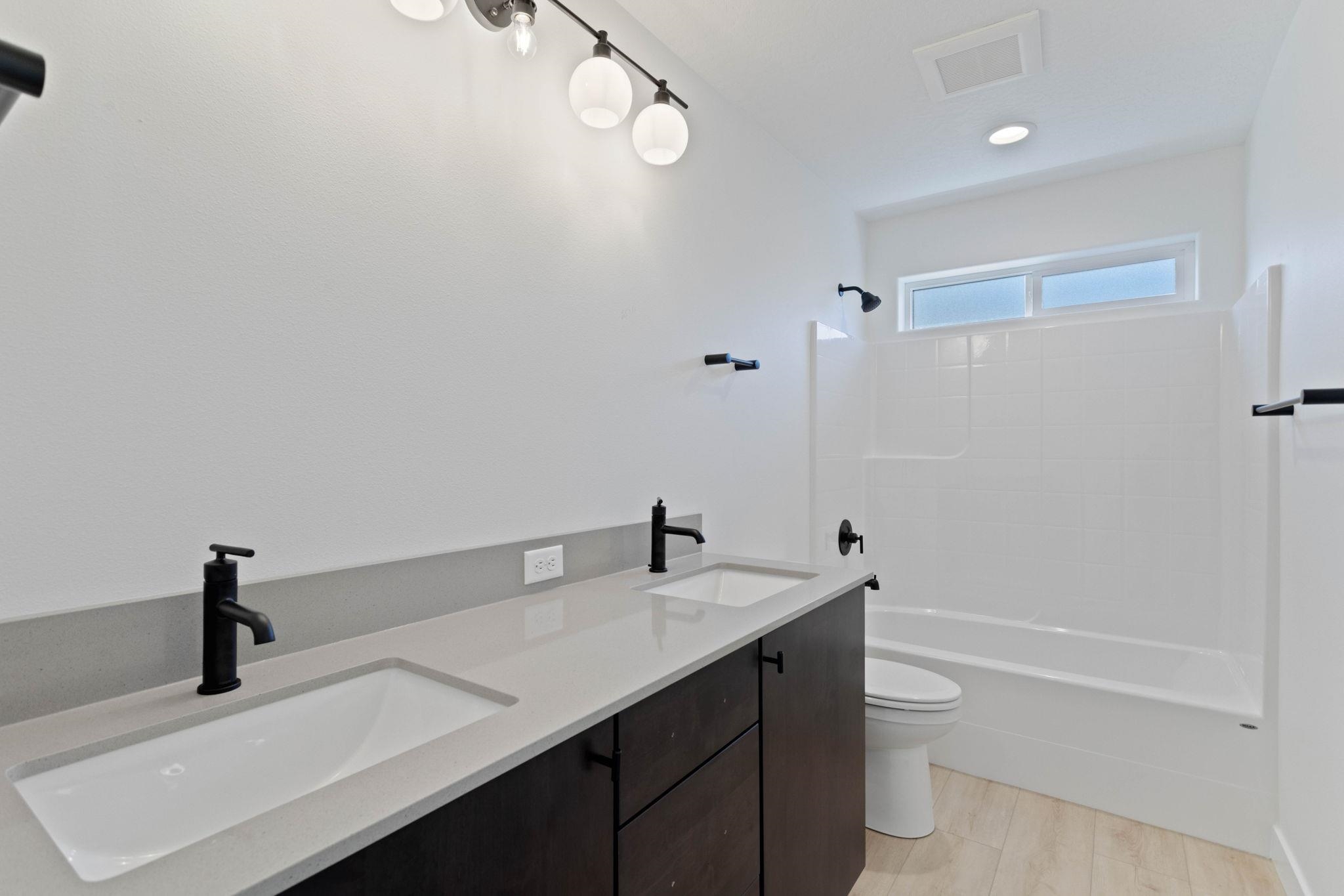 6213 E 13th Ln - Photo 19