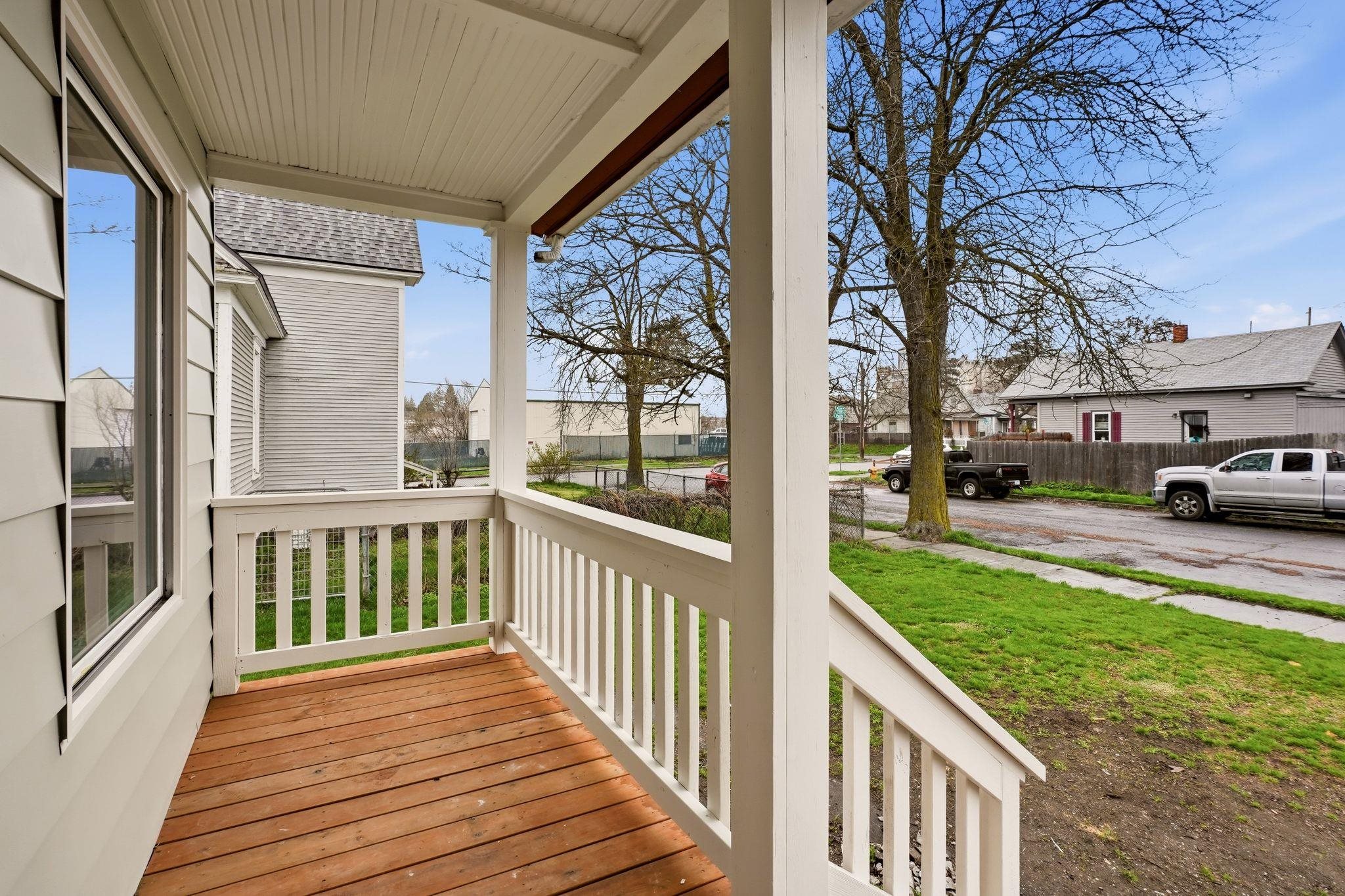 1408 E Pacific Ave - Photo 3