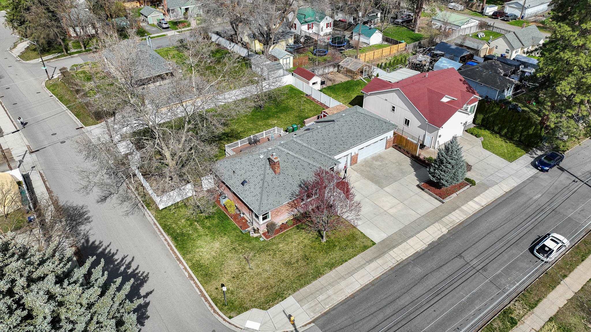 3805 E Pratt Ave - Photo 49