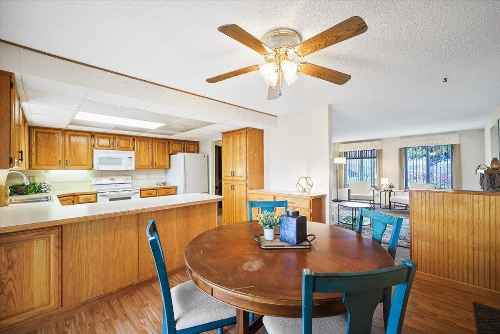 19820 E Micaview Ave - Photo 8