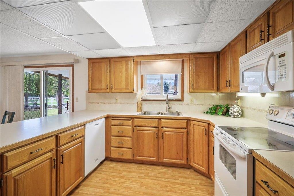 19820 E Micaview Ave - Photo 10