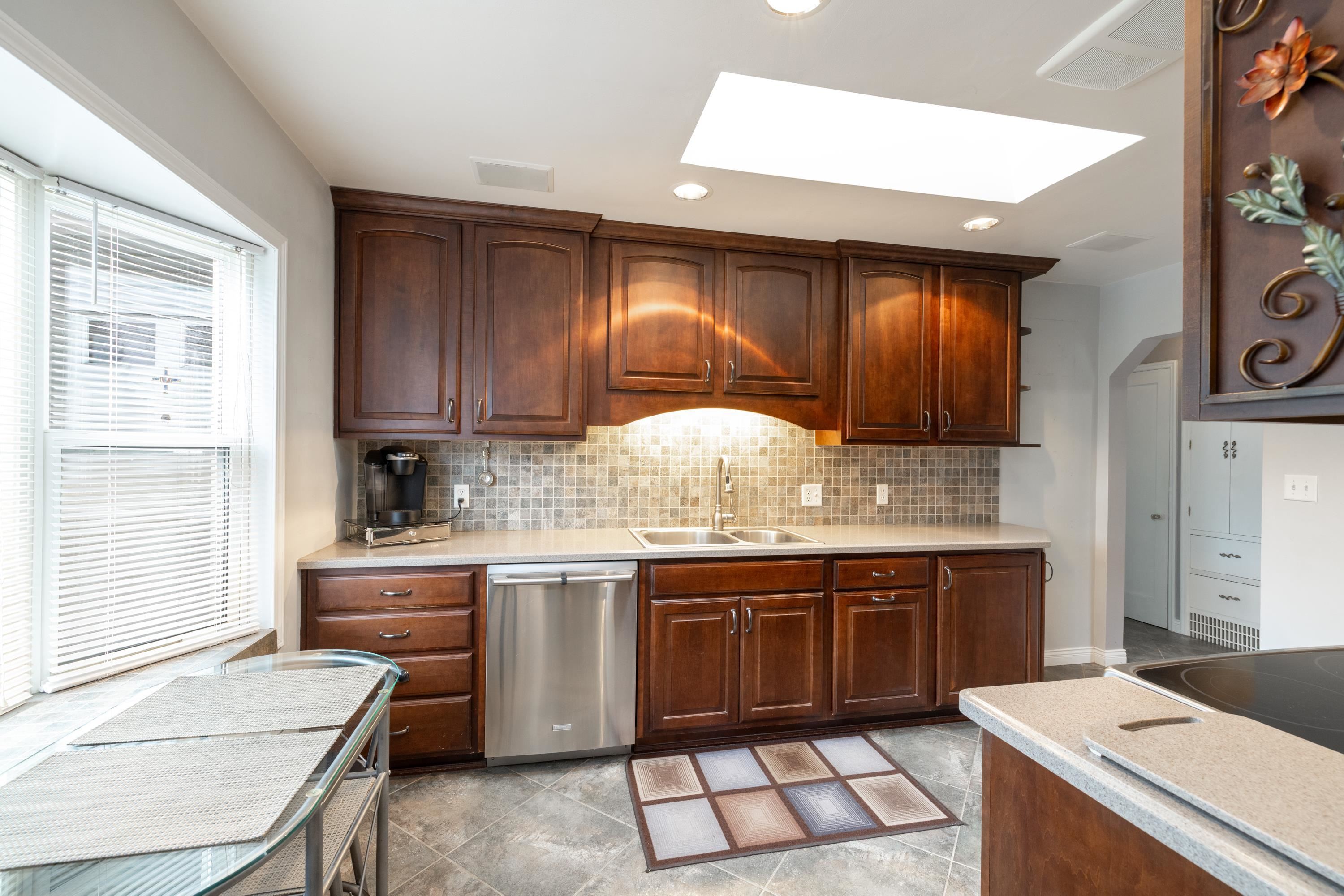 1116 S Woodfern St - Photo 11