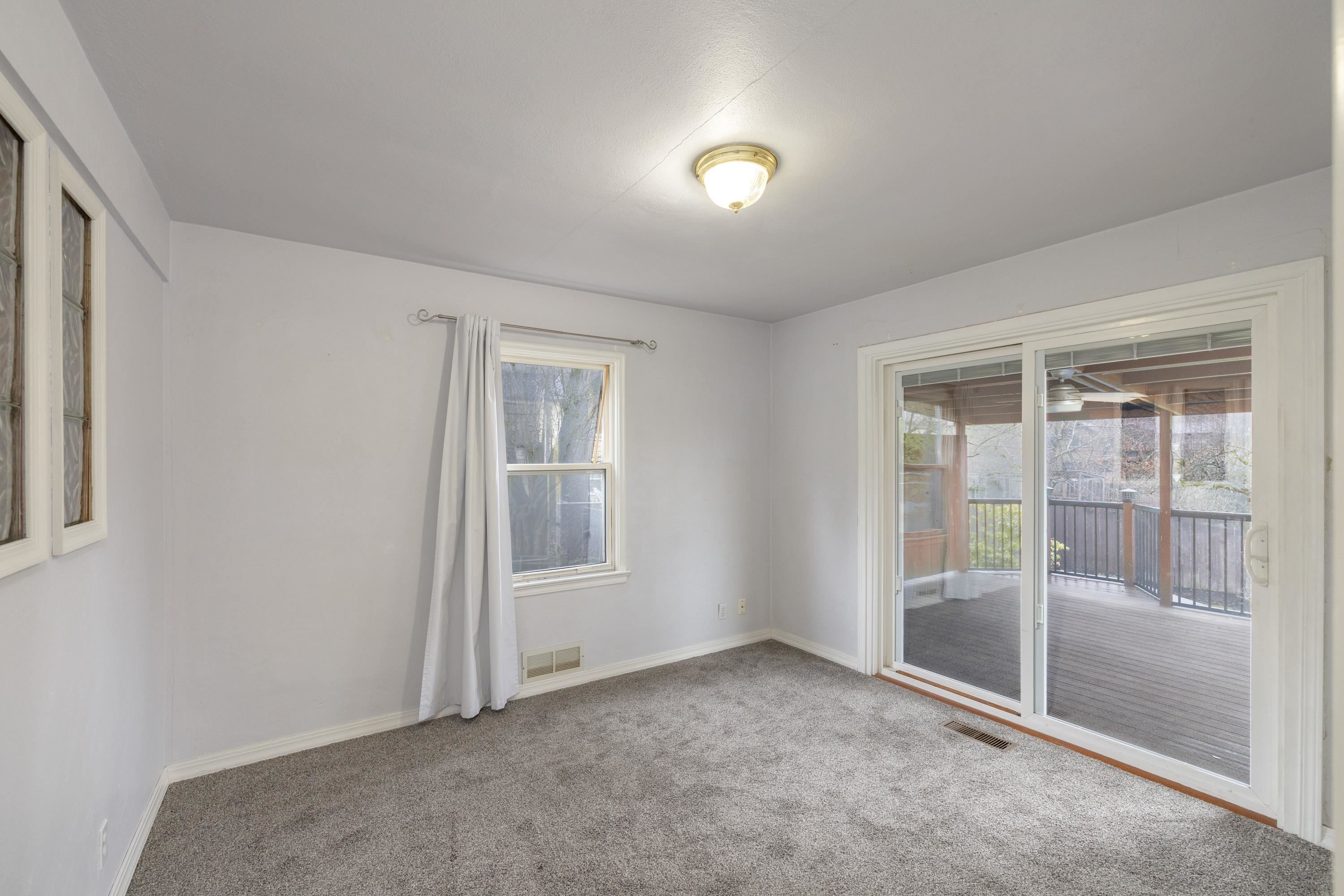 1116 S Woodfern St - Photo 6