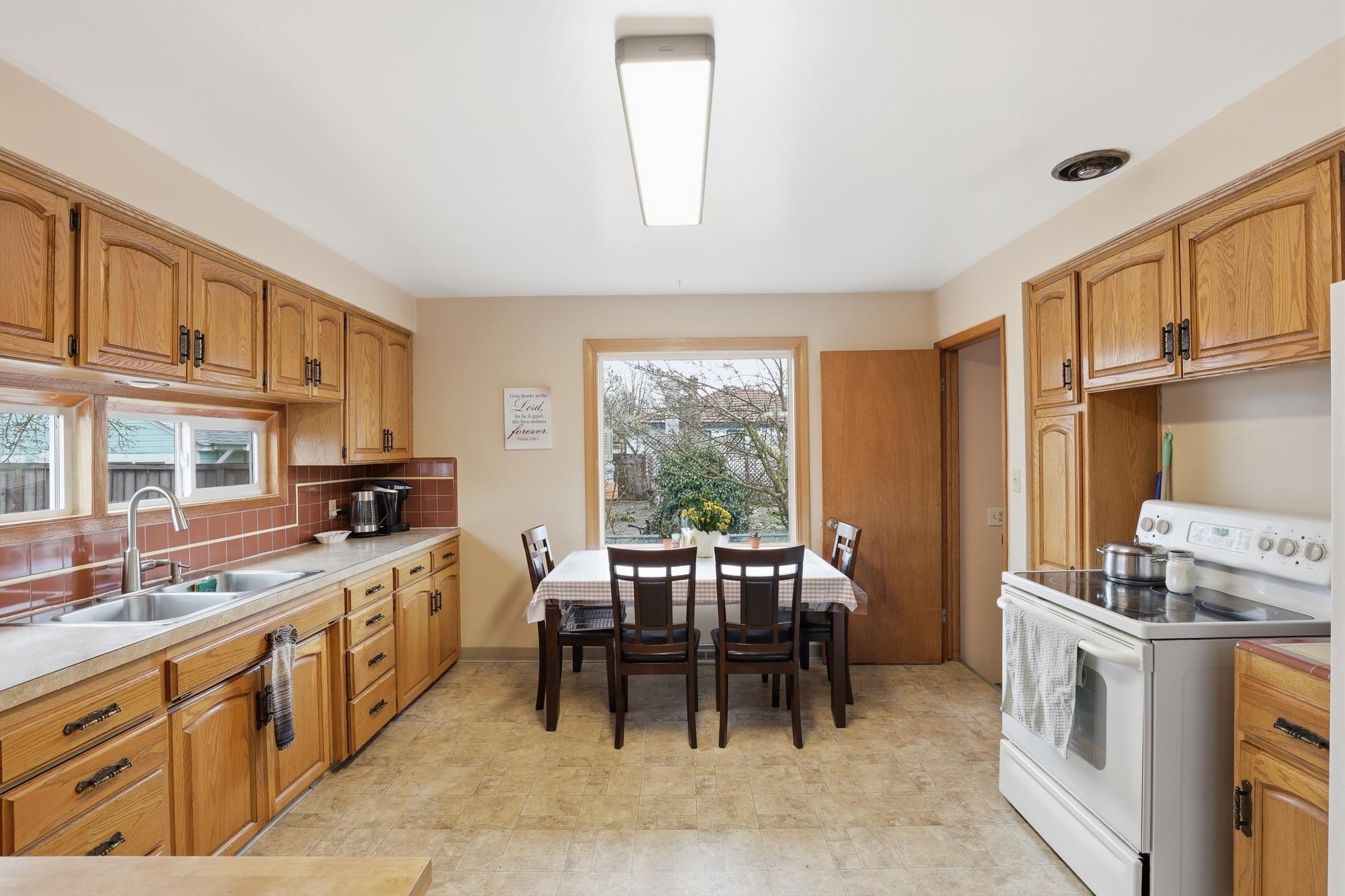 4907 N Stone St - Photo 13