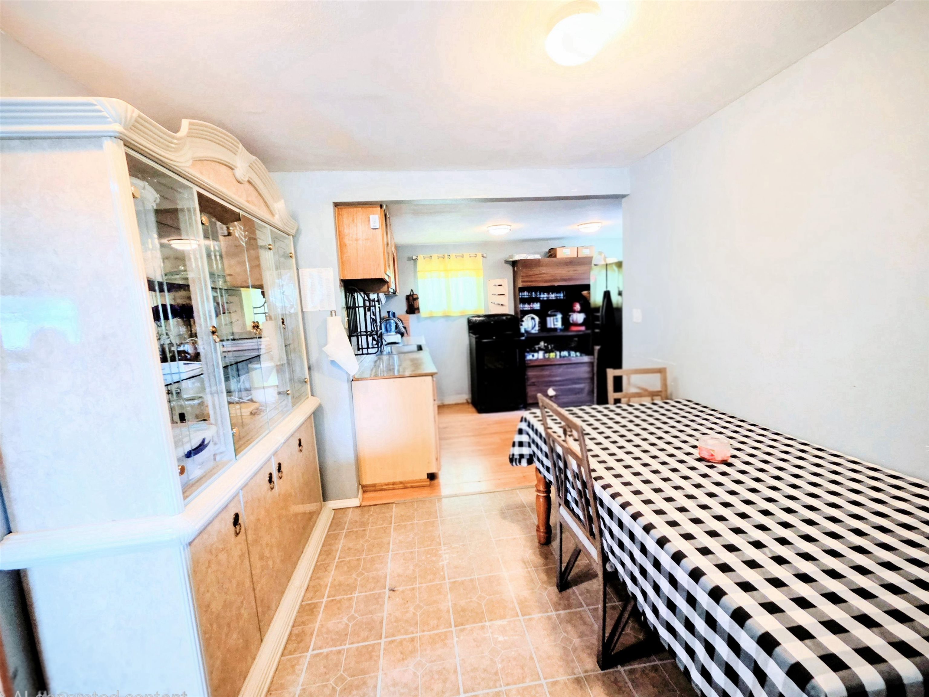 7767 Chamokane St - Photo 8