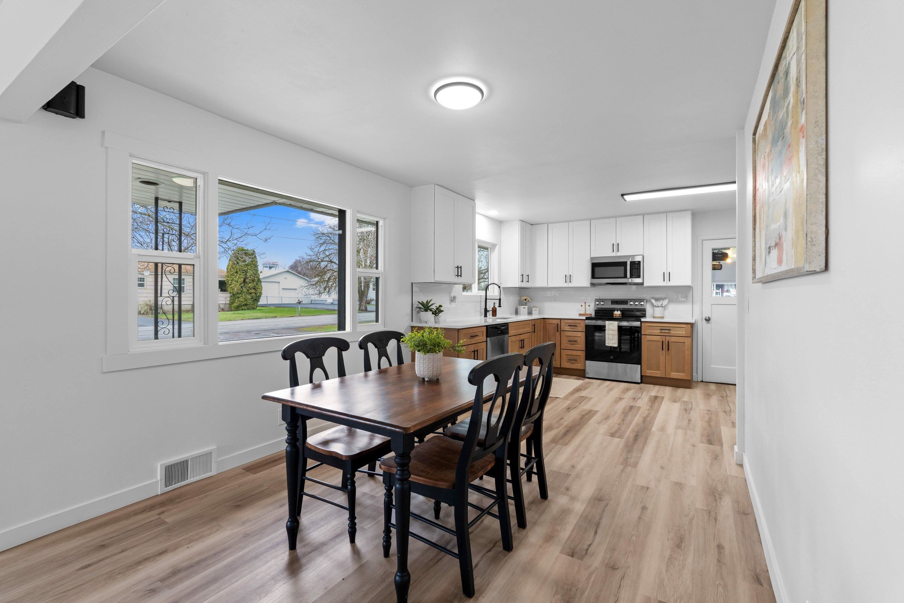 1502 N Woodruff Rd - Photo 13