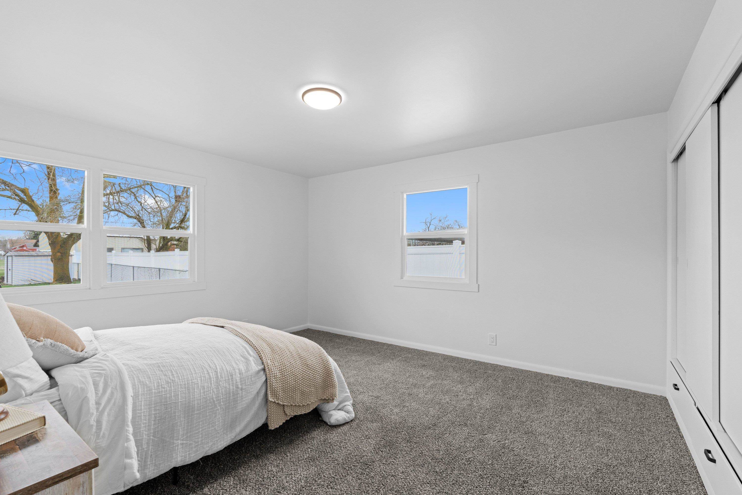 1502 N Woodruff Rd - Photo 18