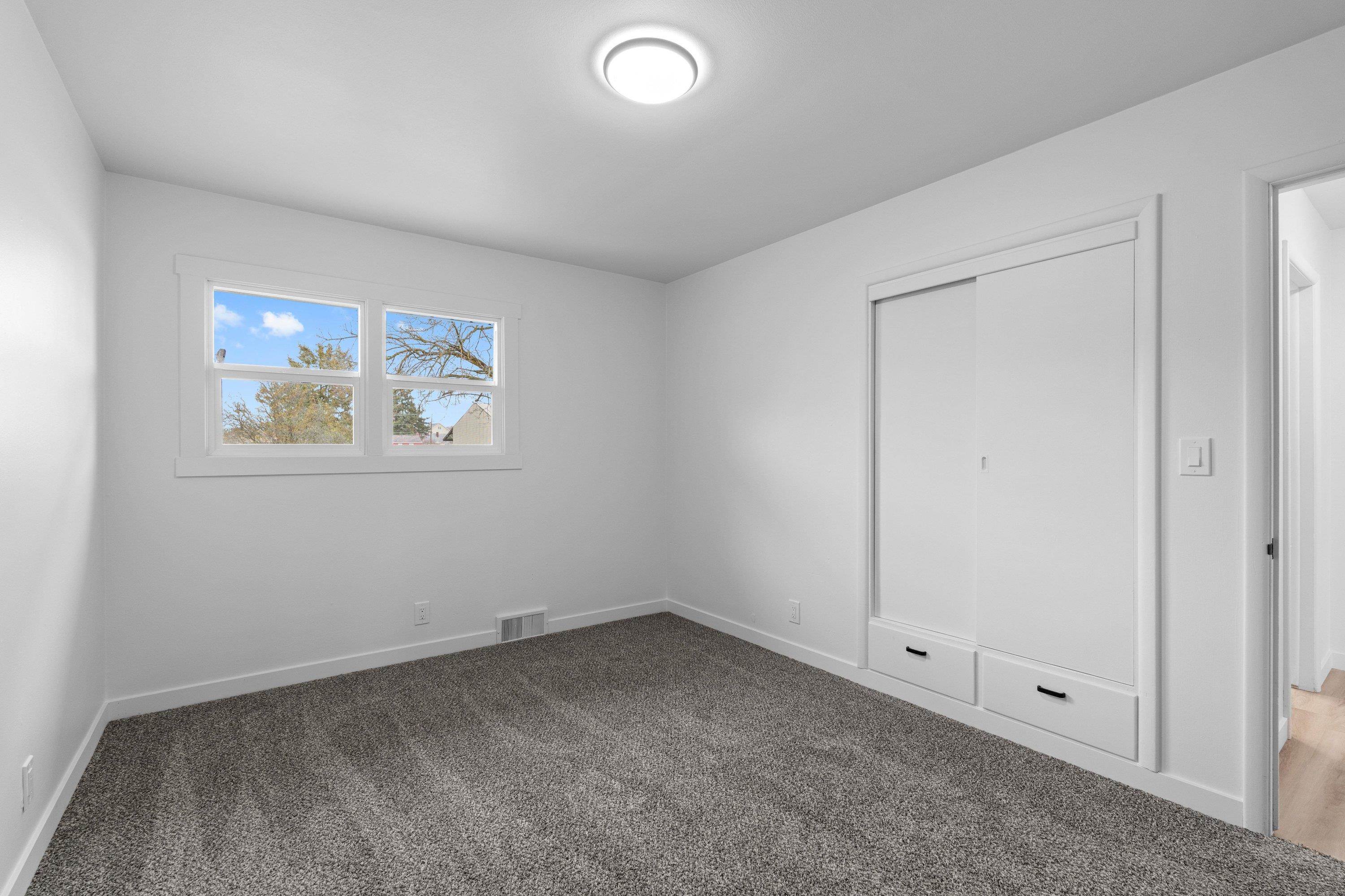 1502 N Woodruff Rd - Photo 24