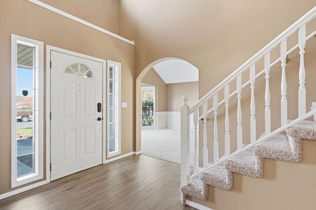 16520 N Dakota Ct - Photo 5