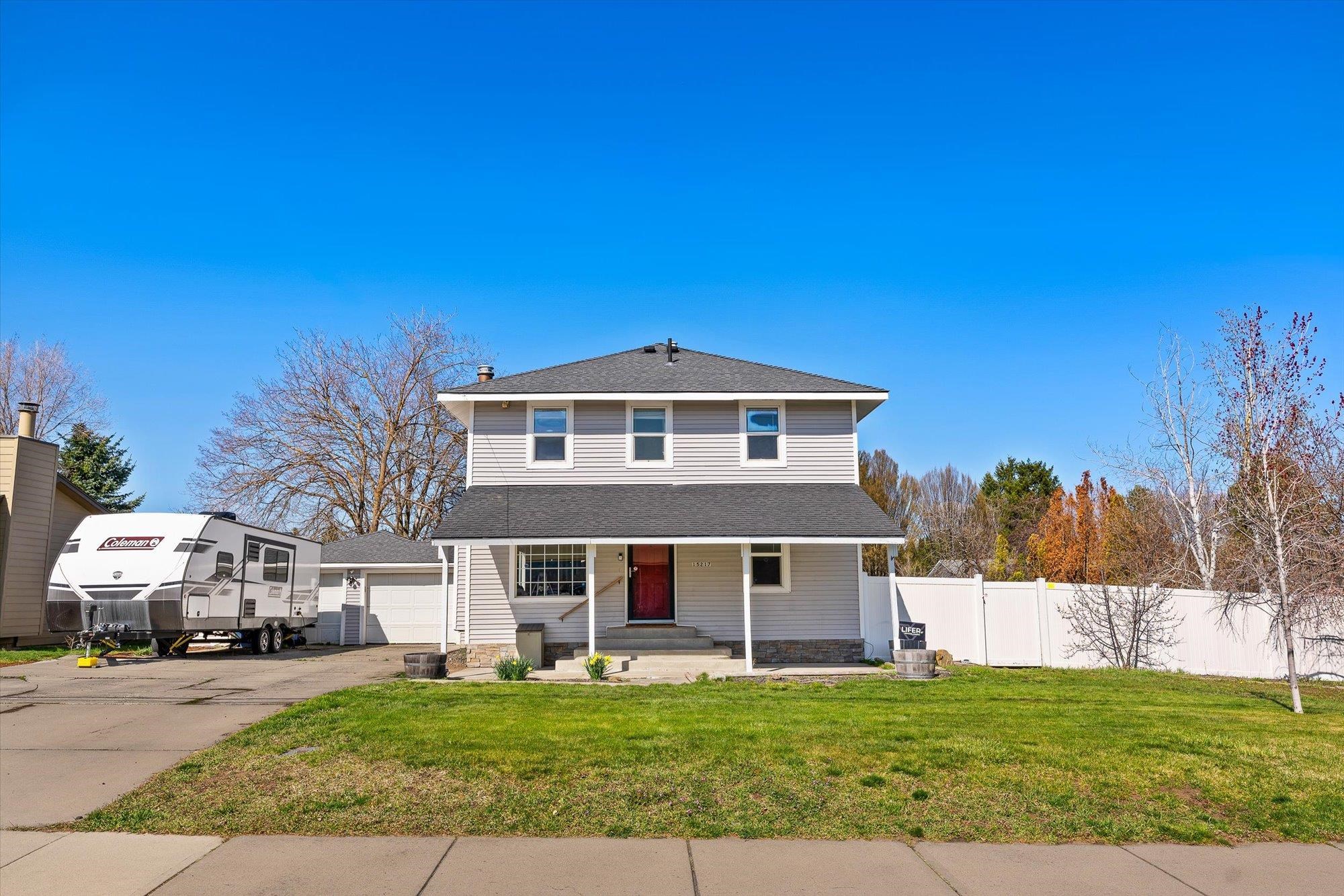 15217 E 16th Ave - Photo 1