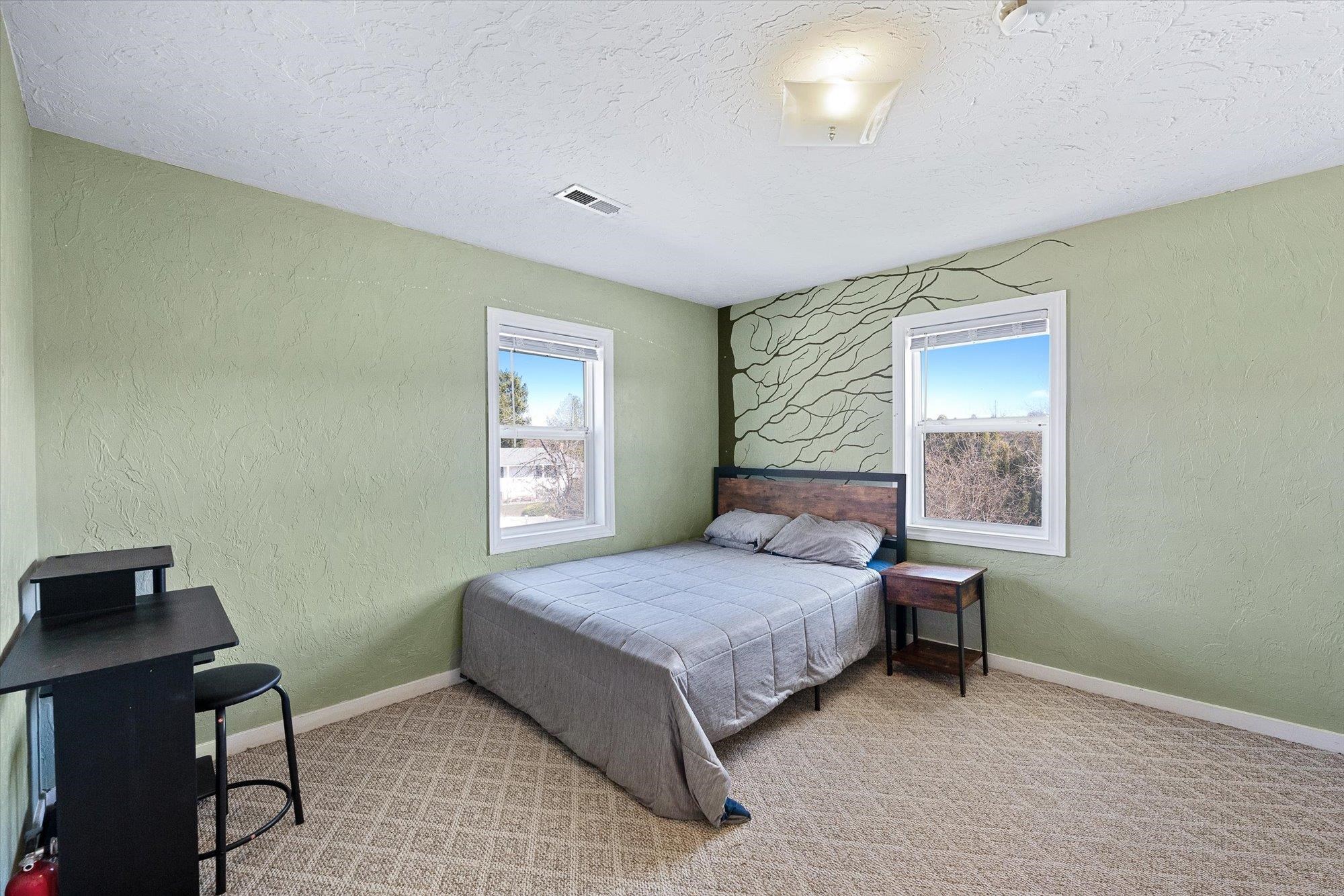15217 E 16th Ave - Photo 19