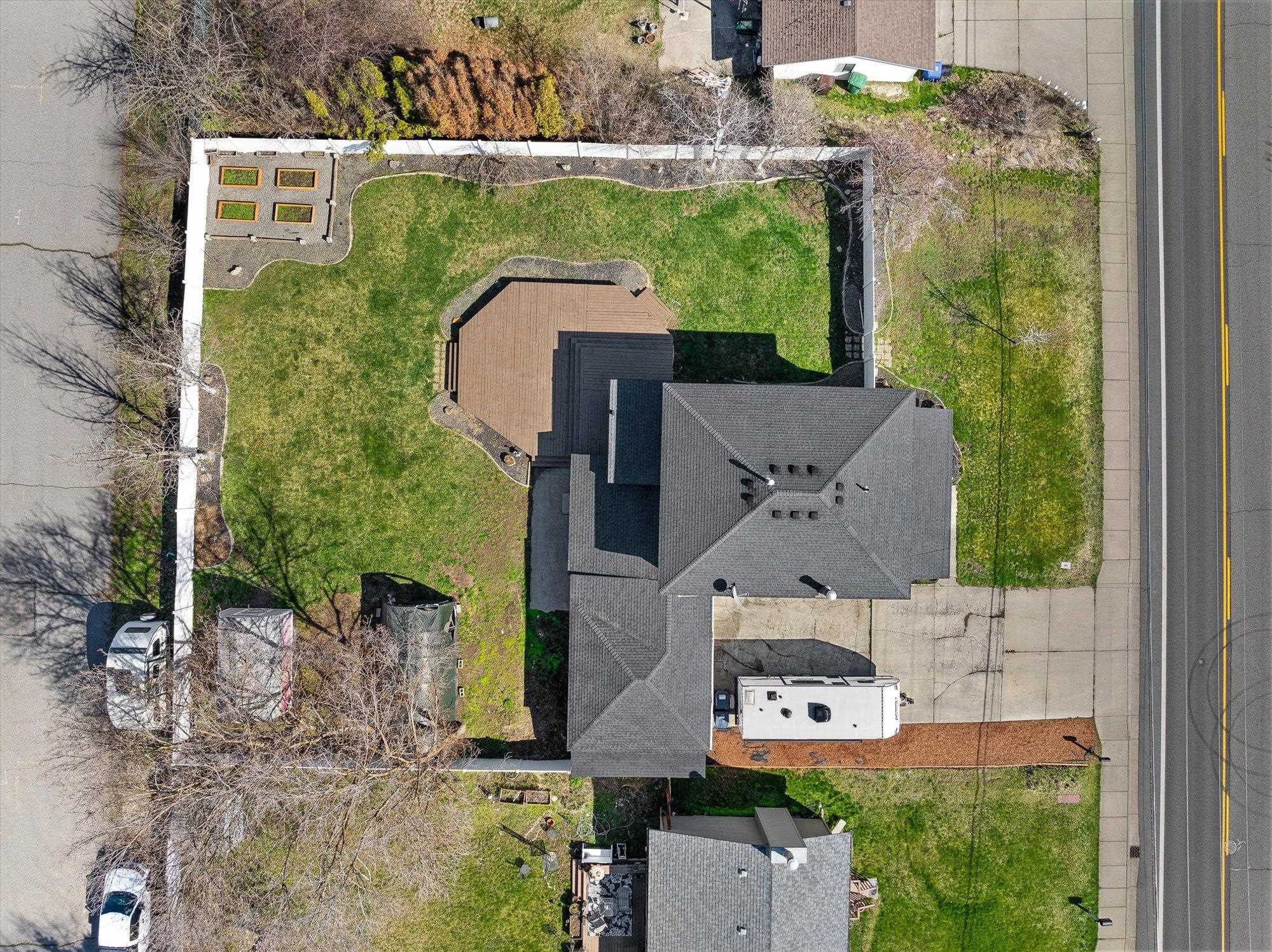 15217 E 16th Ave - Photo 41
