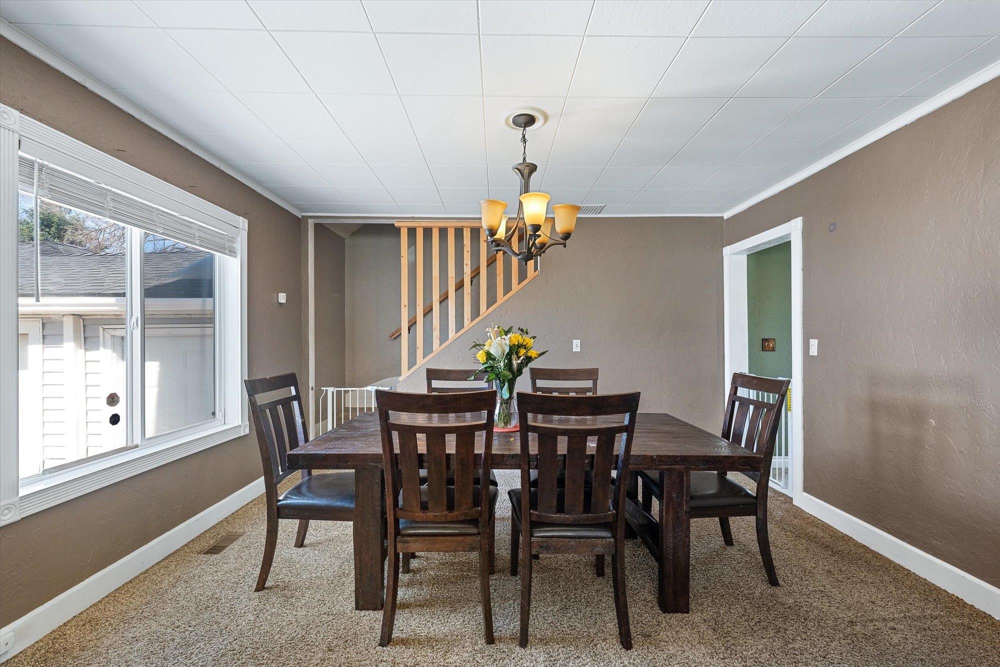 15217 E 16th Ave - Photo 6
