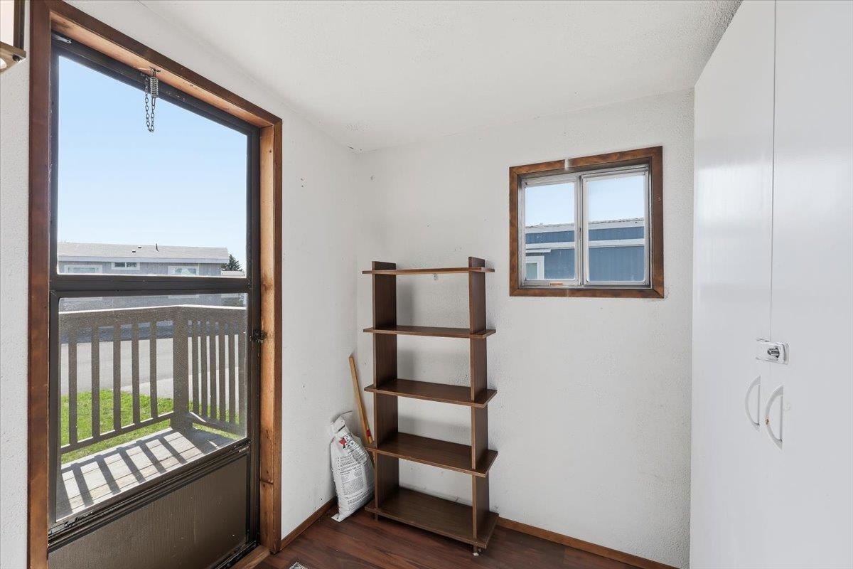 21725 E Wellesley Ave - Photo 4