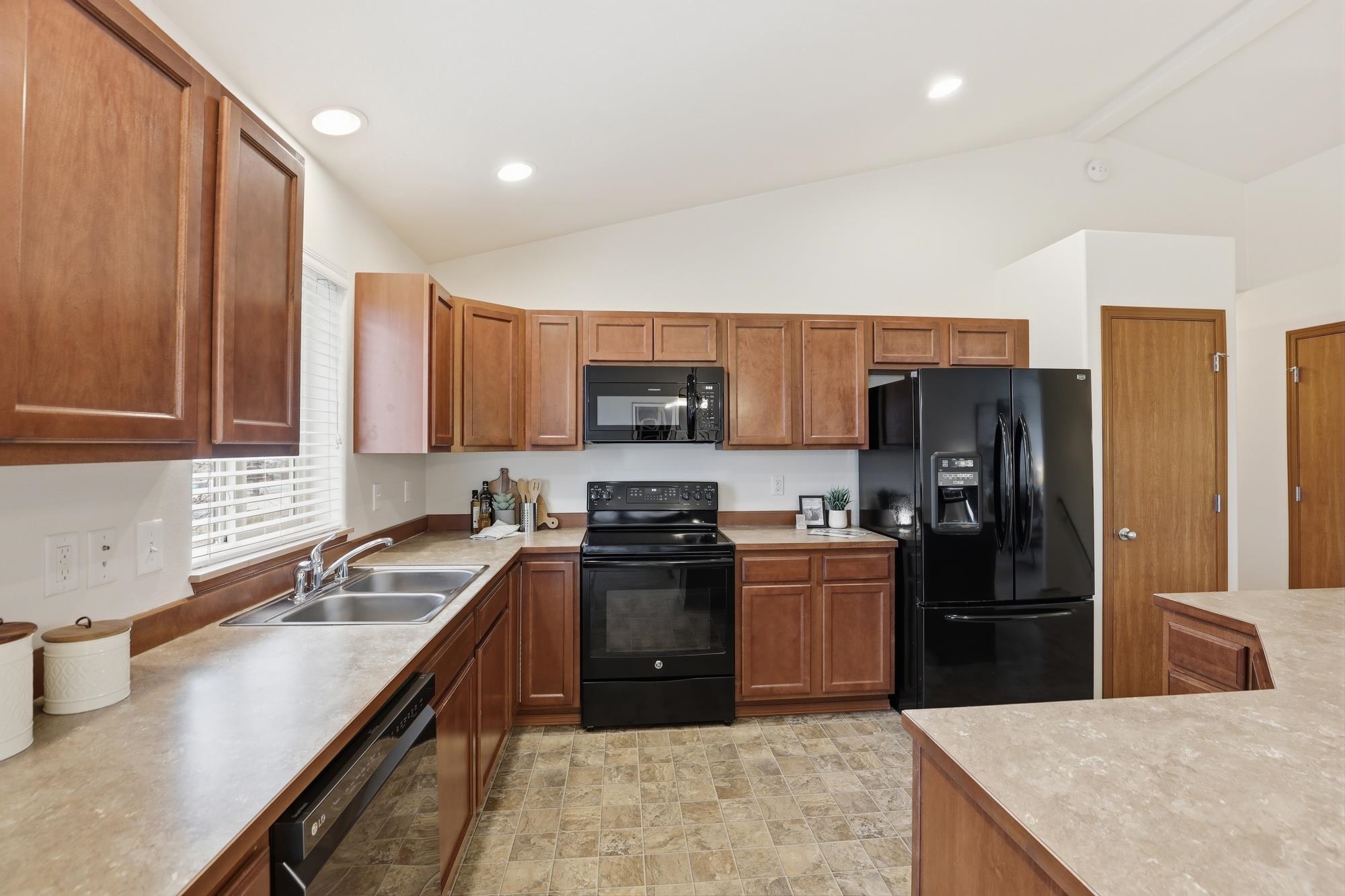 6510 S Waterlilly Ln - Photo 9