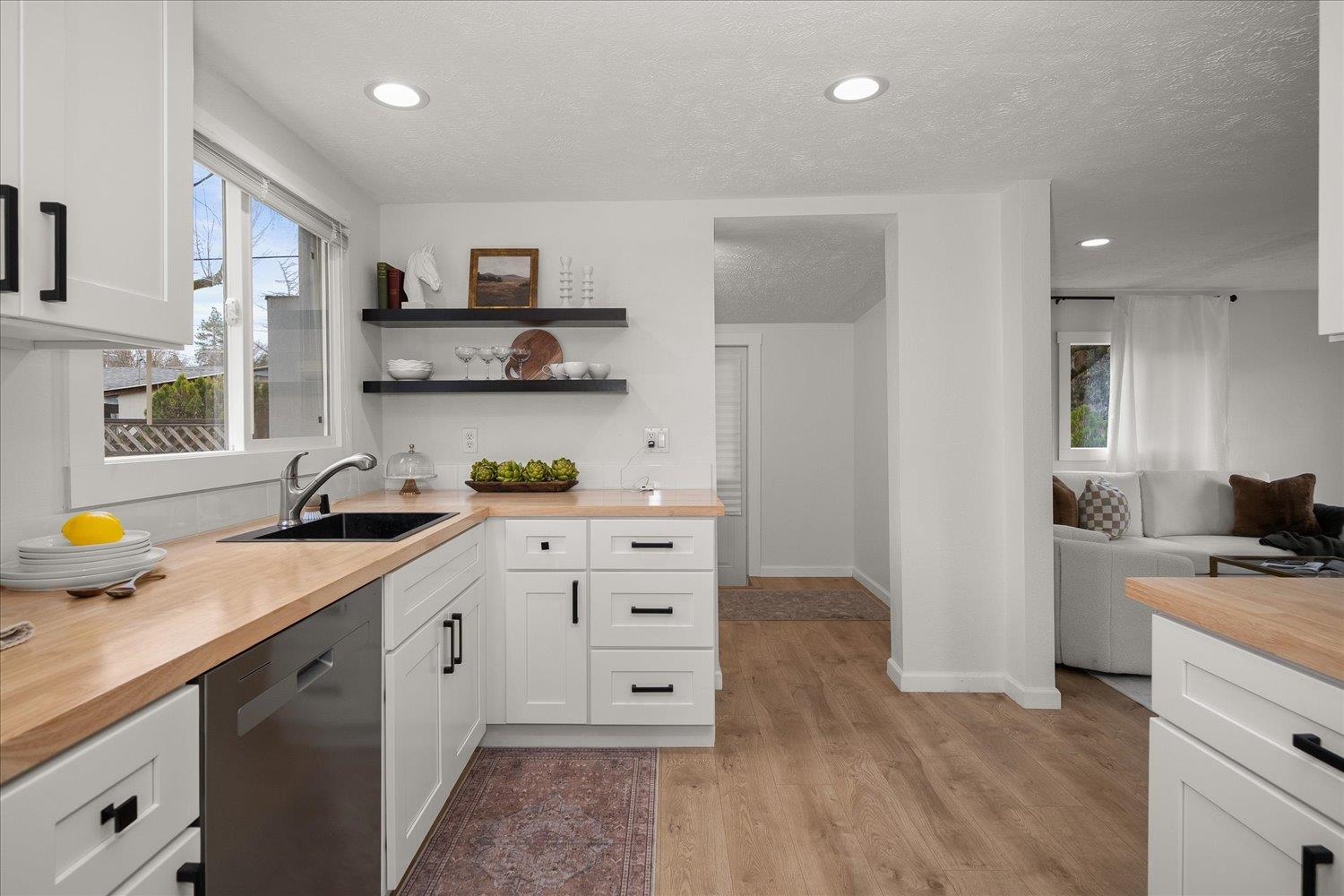 7327 E 6TH Ave - Photo 7