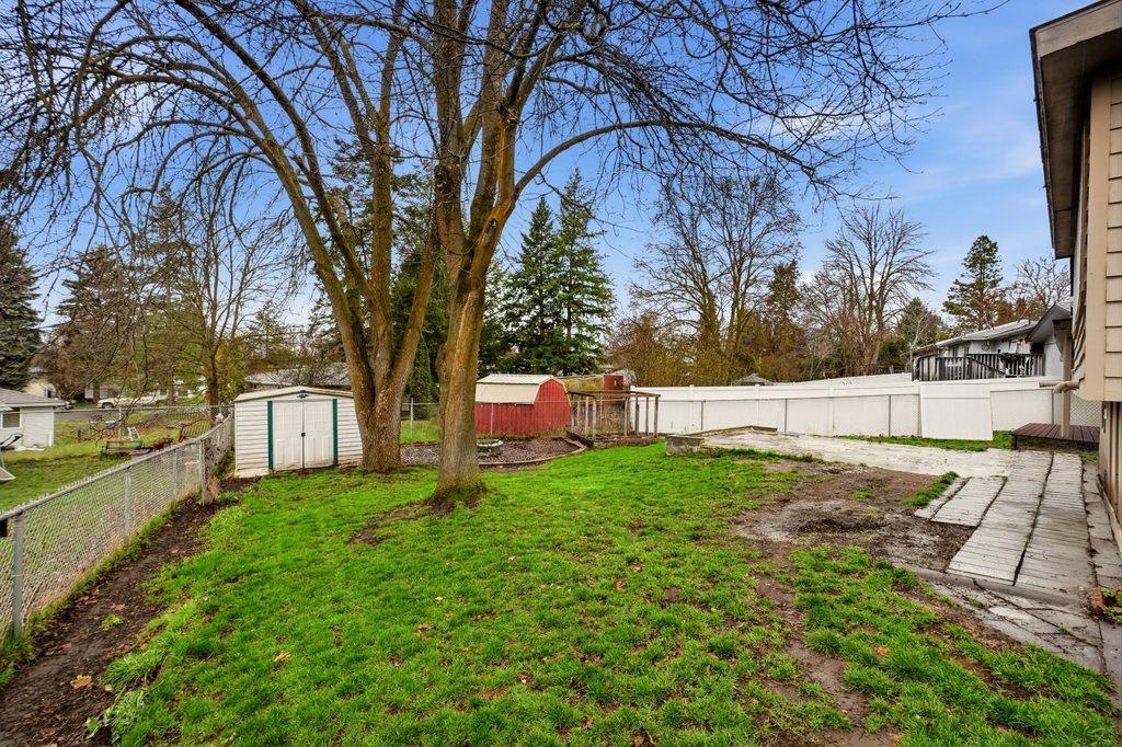 216 Gregory Dr - Photo 33
