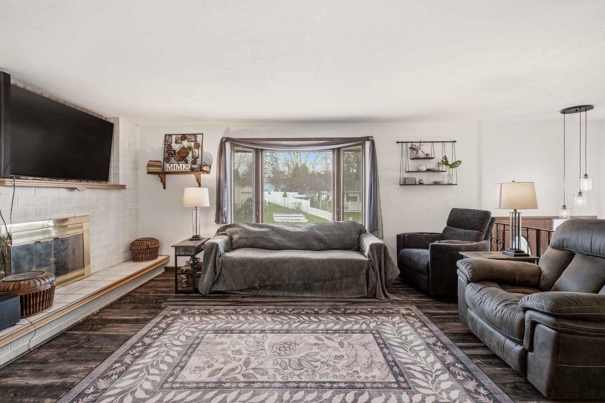 216 Gregory Dr - Photo 6