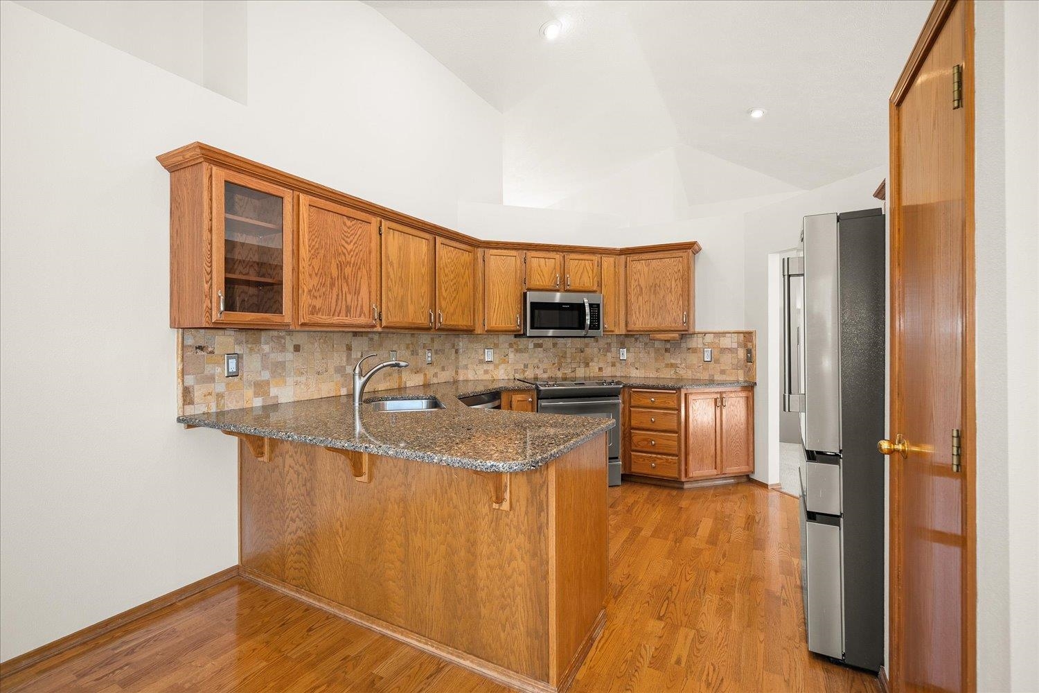 2102 E Dunbar Ln - Photo 12