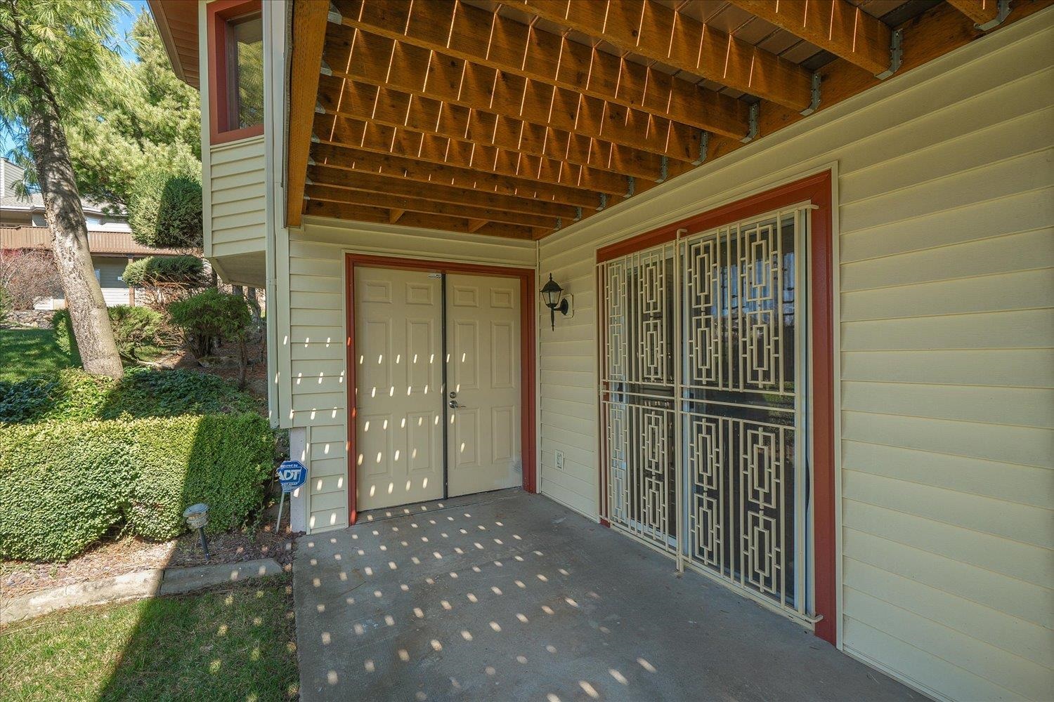 2102 E Dunbar Ln - Photo 34