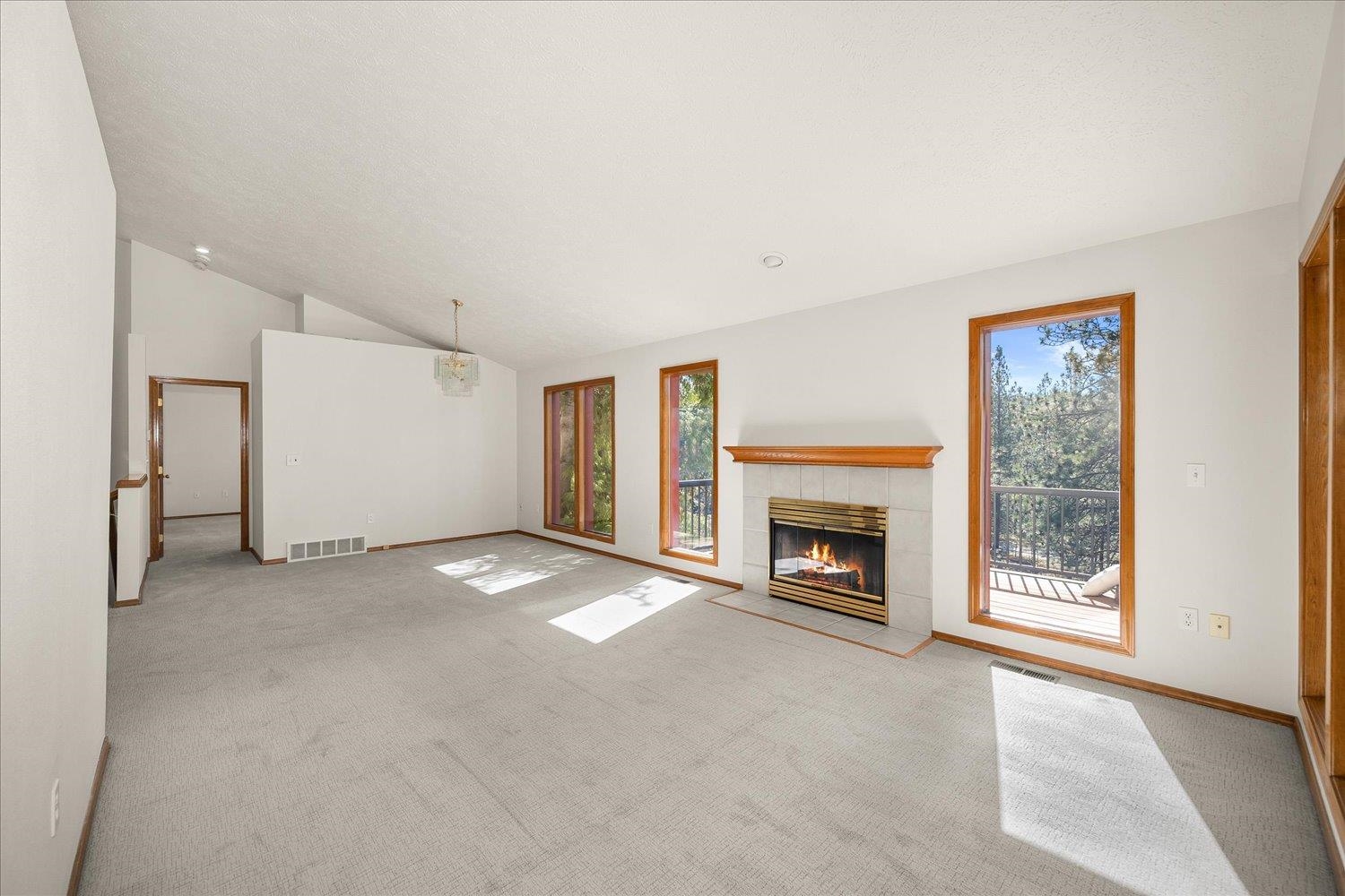 2102 E Dunbar Ln - Photo 6