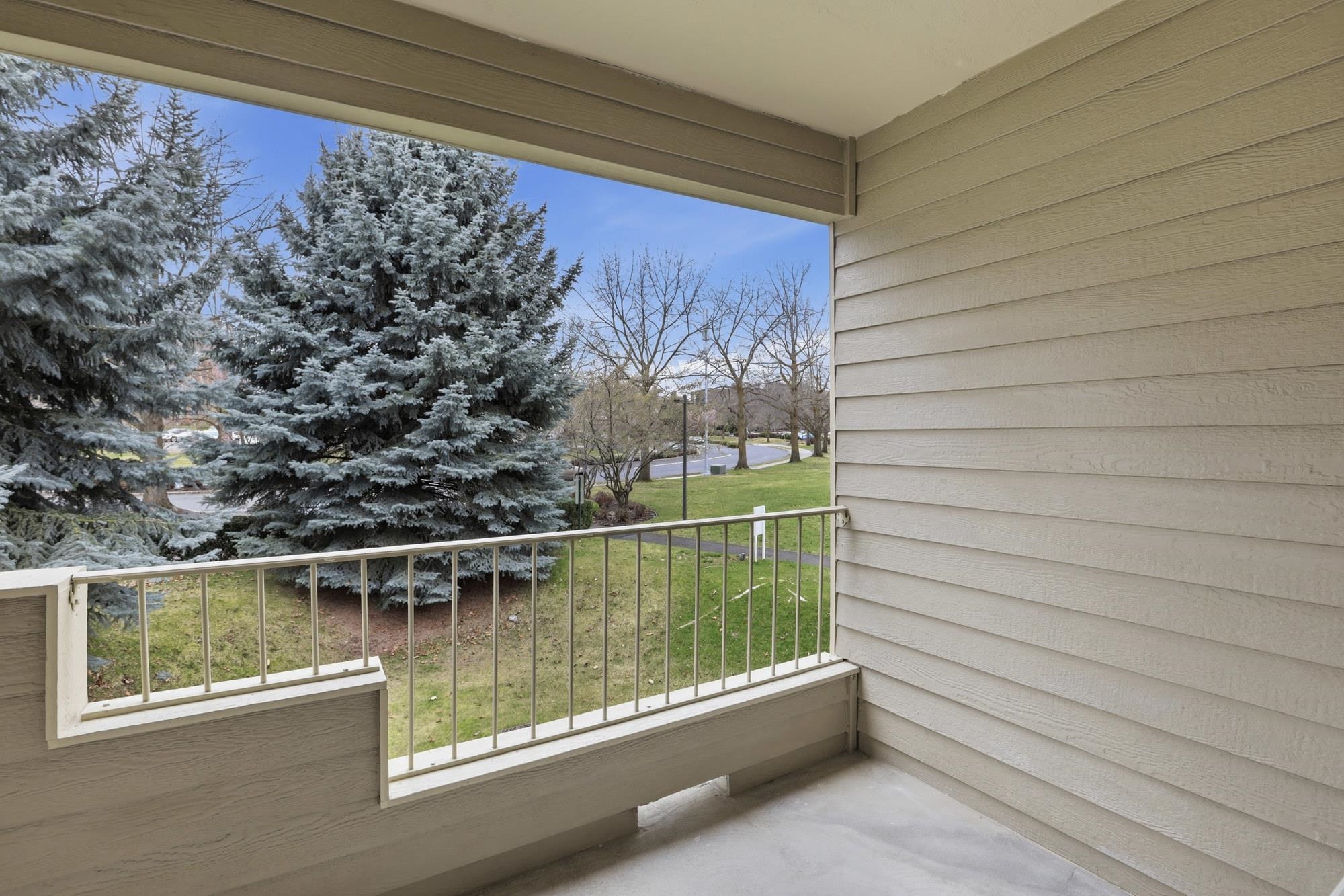 639 N Riverpoint Blvd - Photo 11