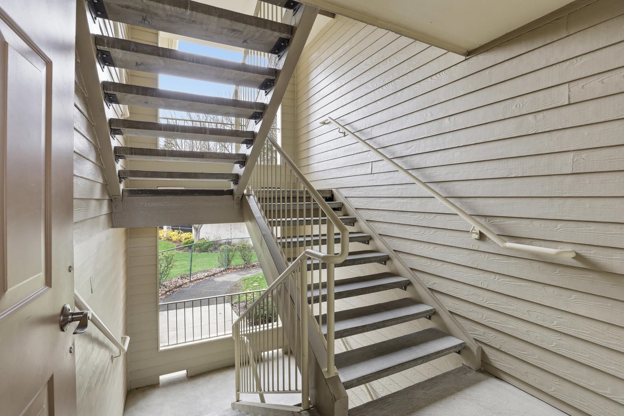 639 N Riverpoint Blvd - Photo 32