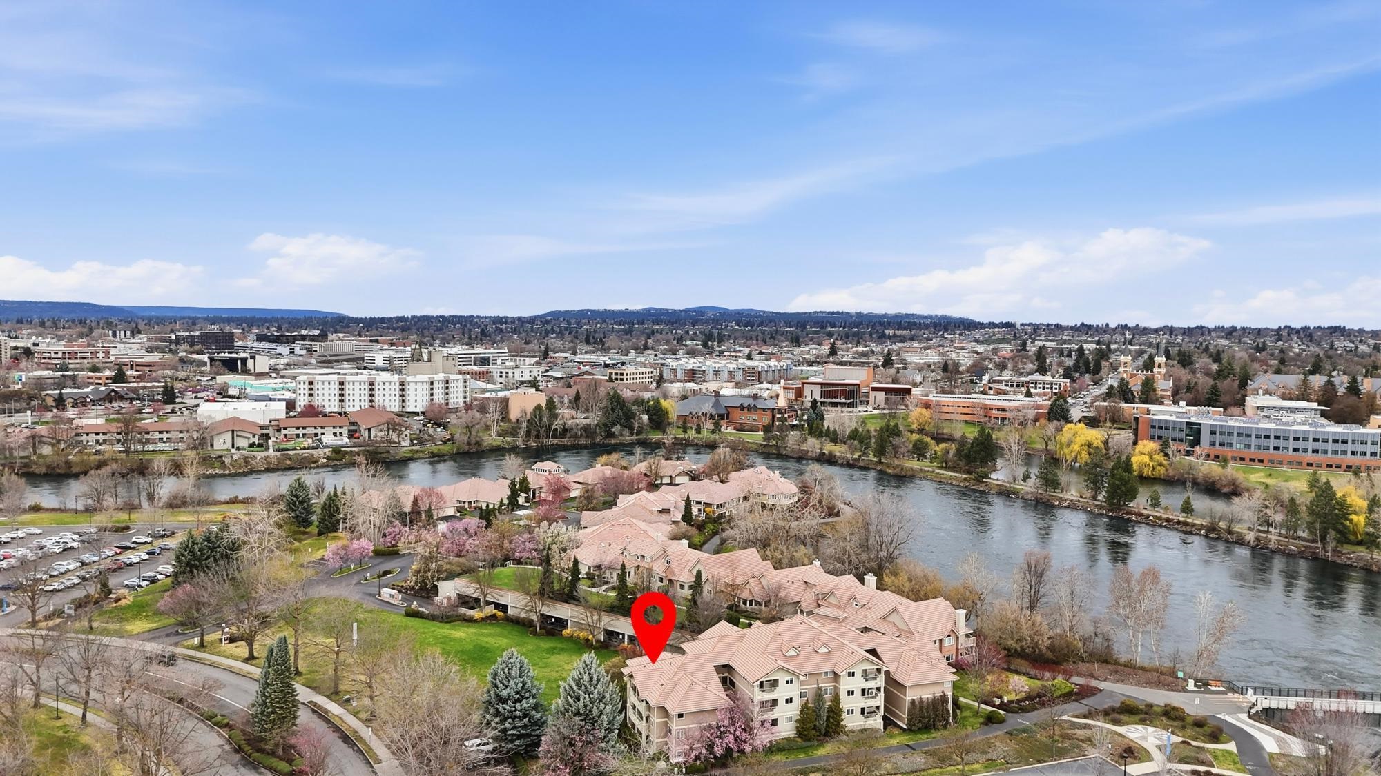 639 N Riverpoint Blvd - Photo 40