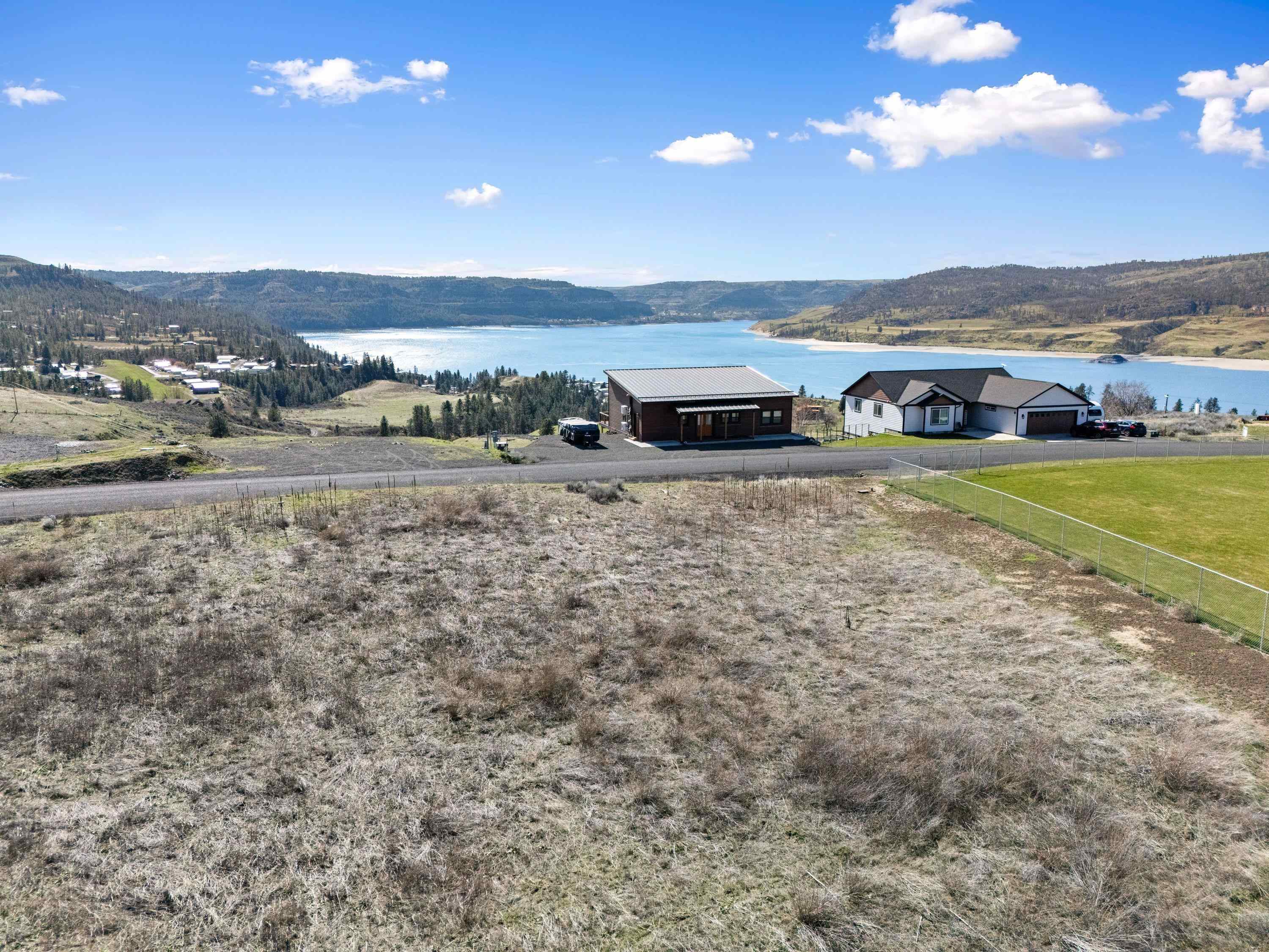 40861 Hillside Dr N - Photo 8