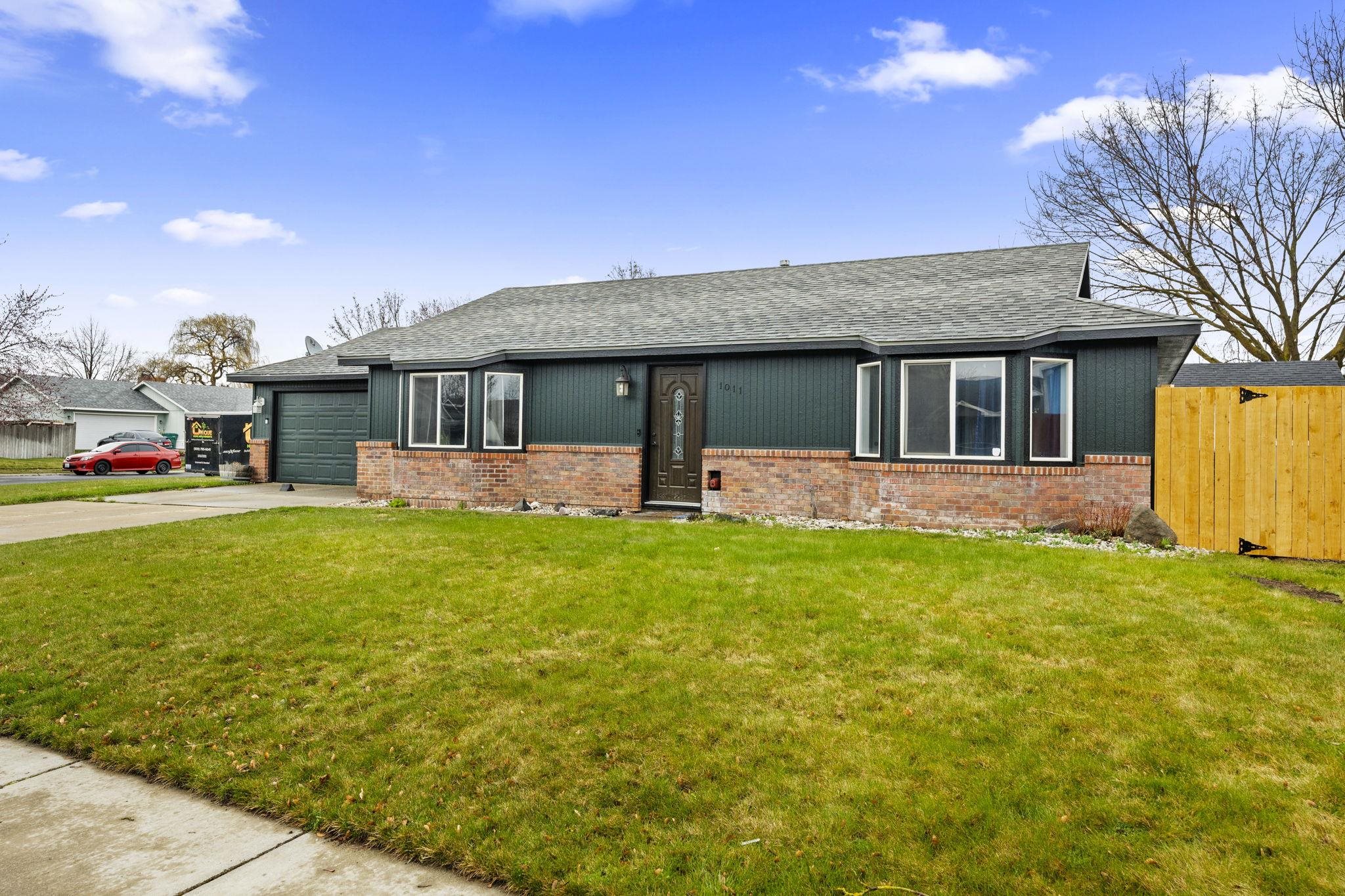 1011 S Campbell St - Photo 3