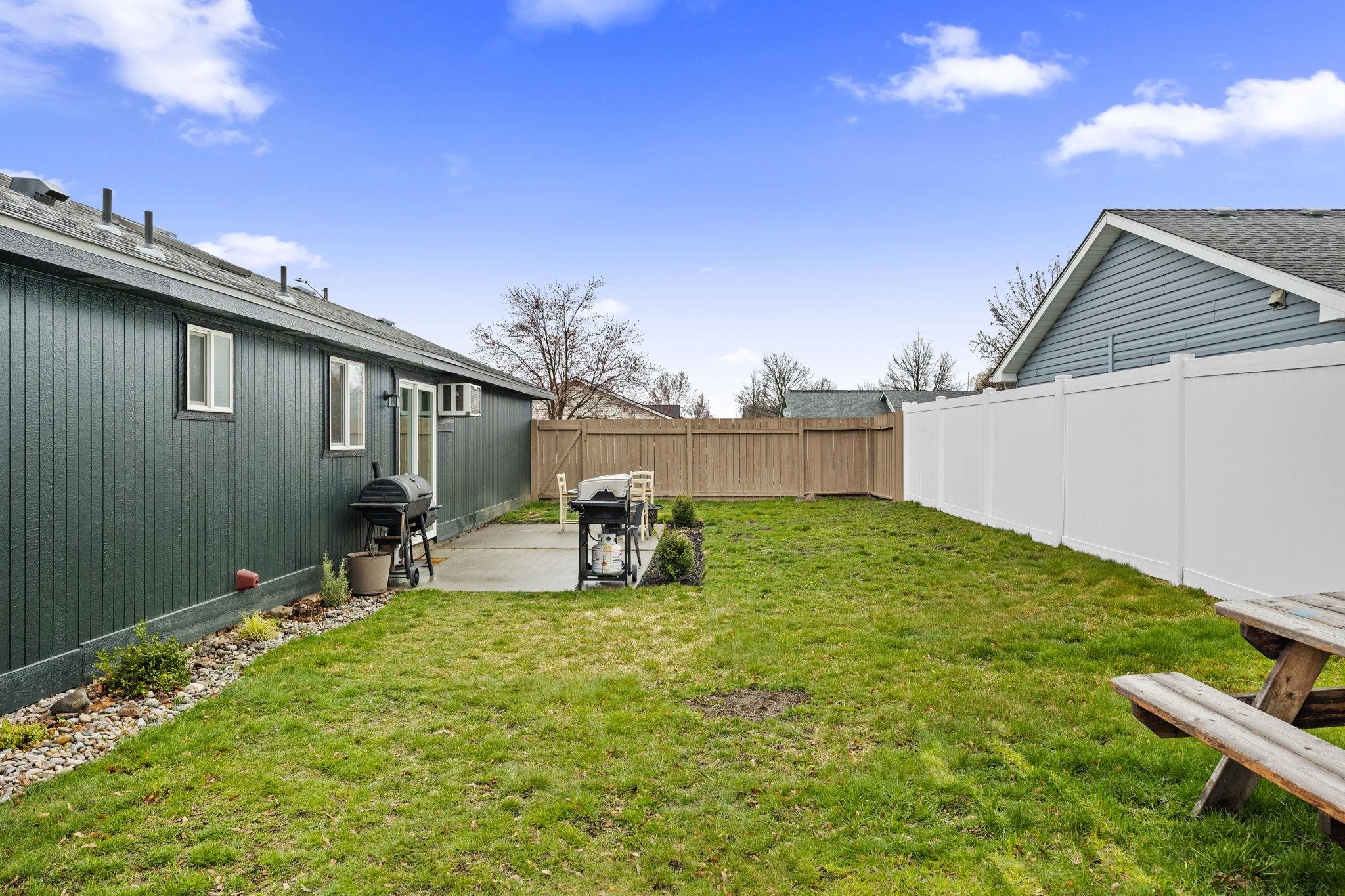1011 S Campbell St - Photo 26
