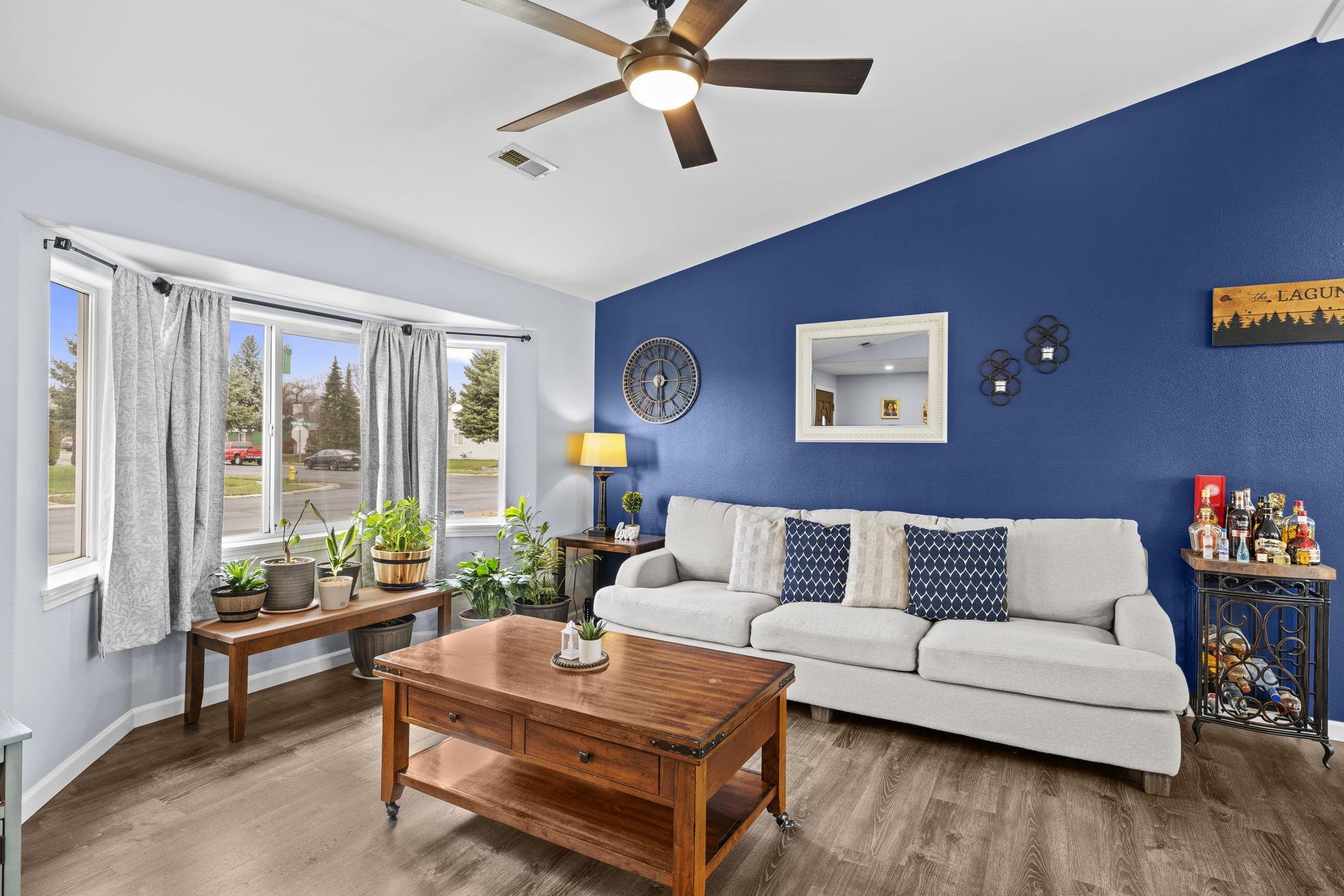 1011 S Campbell St - Photo 7