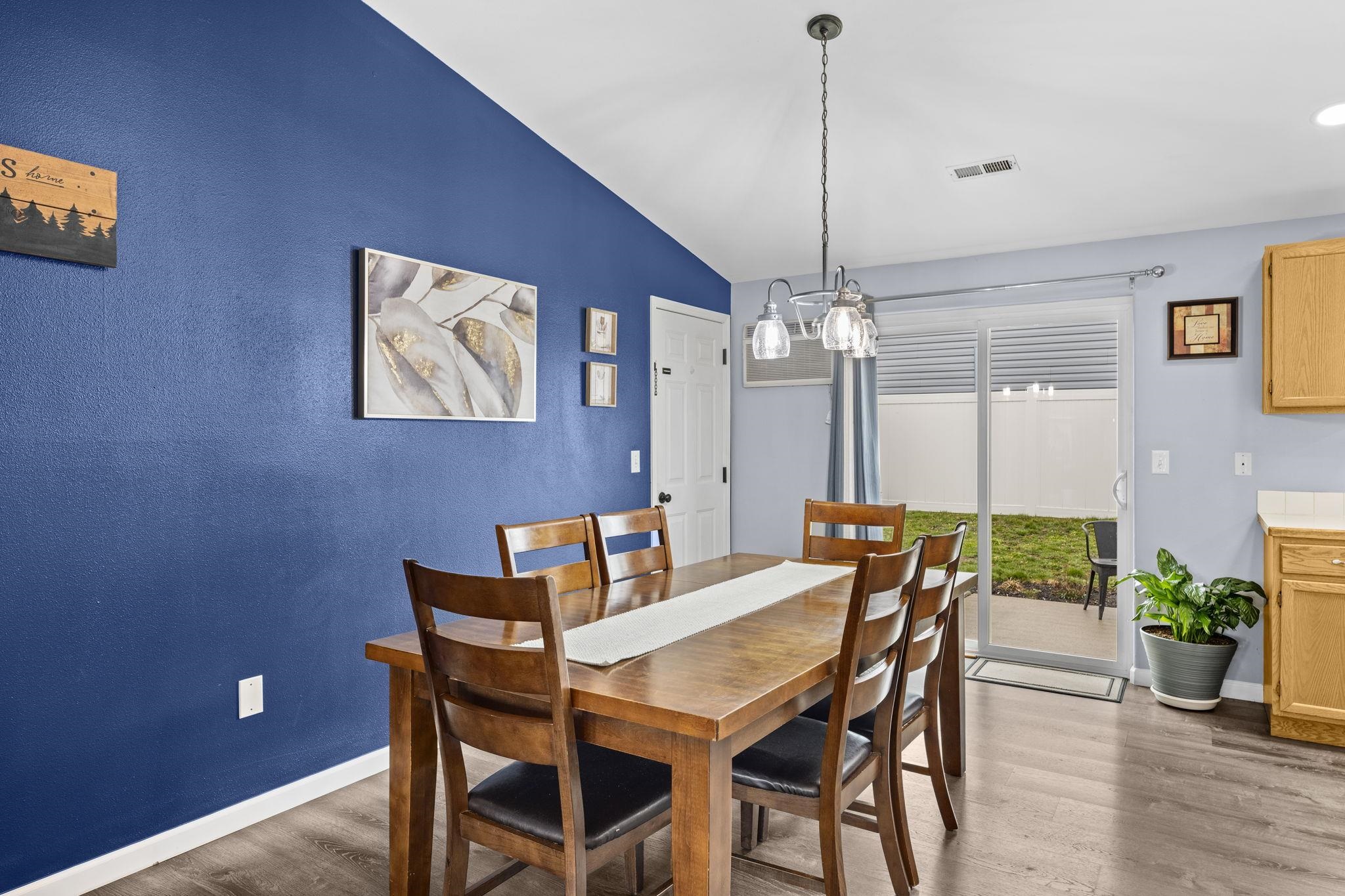 1011 S Campbell St - Photo 10