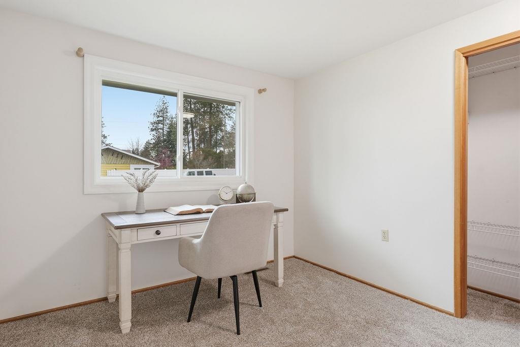 7106 N Valerie St - Photo 16