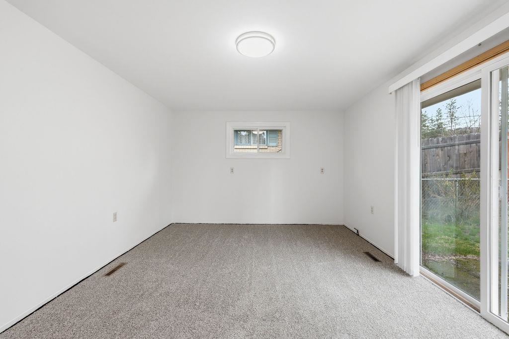 7106 N Valerie St - Photo 17