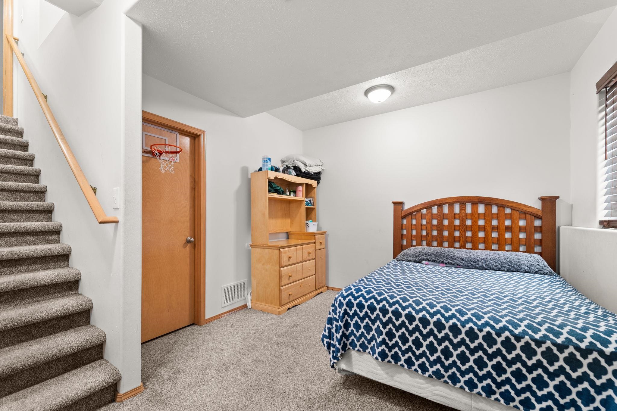 607 S Long Rd - Photo 31