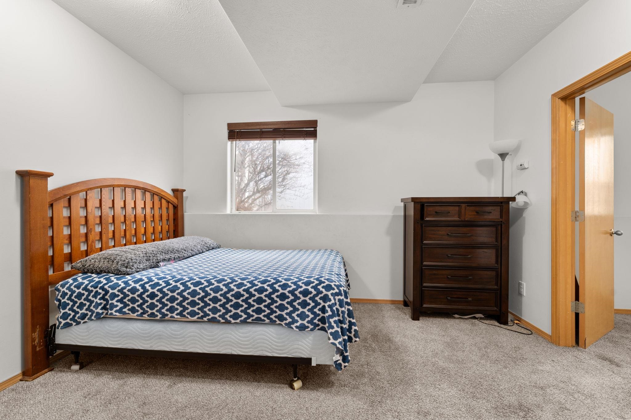607 S Long Rd - Photo 33