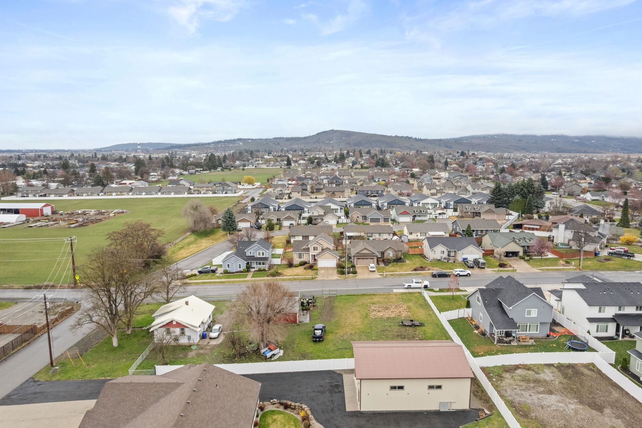607 S Long Rd - Photo 38