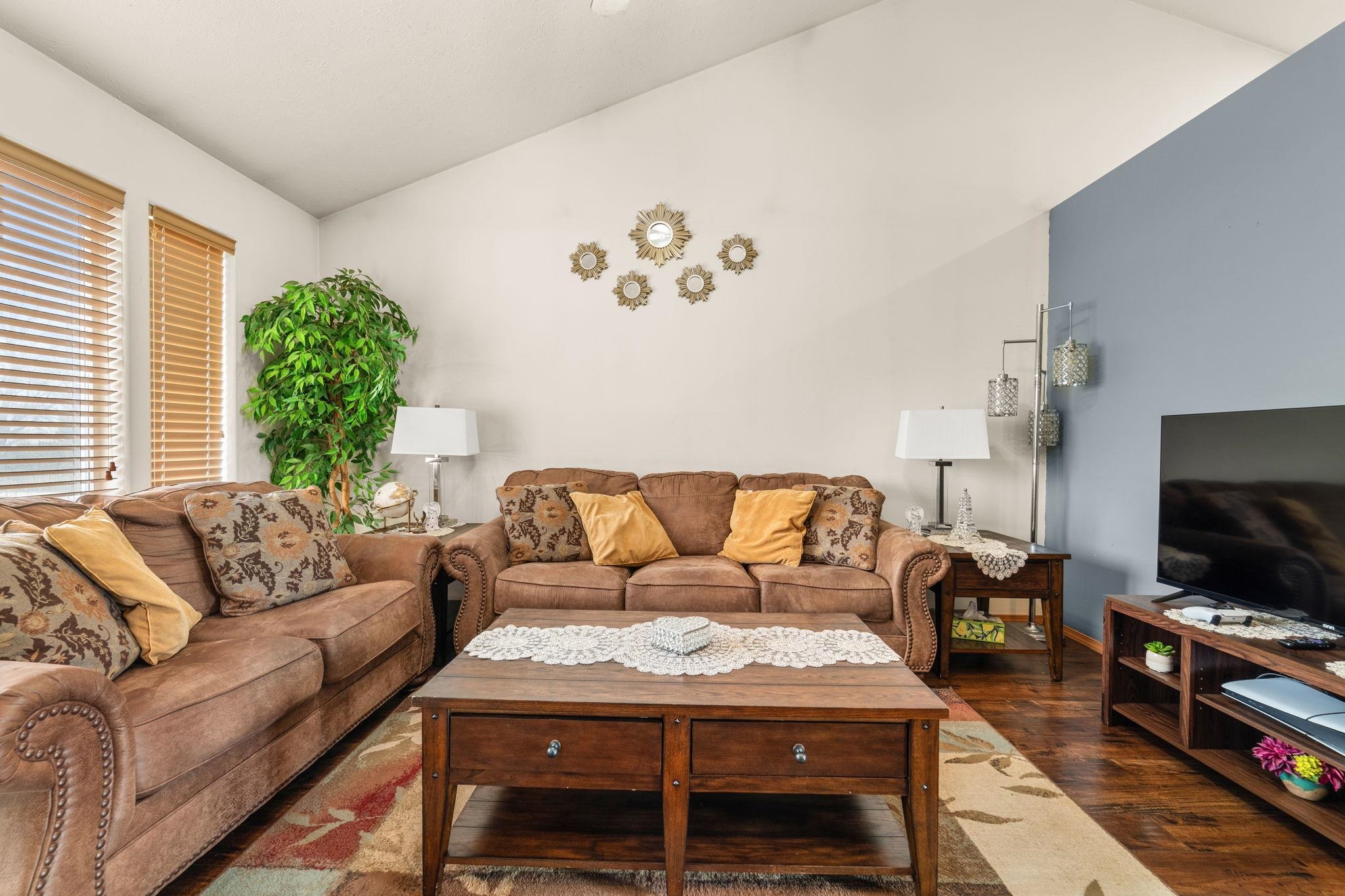 607 S Long Rd - Photo 8